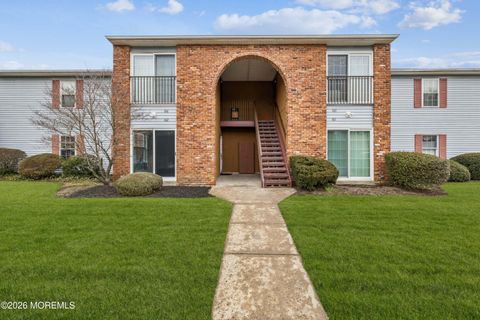 Photo of 162 Frontier Way, Tinton Falls, NJ 07753 (MLS # 22600780)