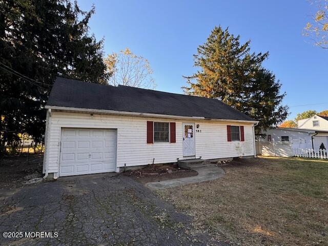 582 Colts Neck Road, Freehold, New Jersey image 1