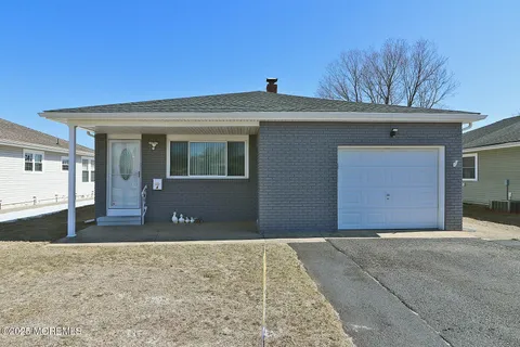 4 Mayaguana Street, Toms River, NJ 08757 - #: 22506566
