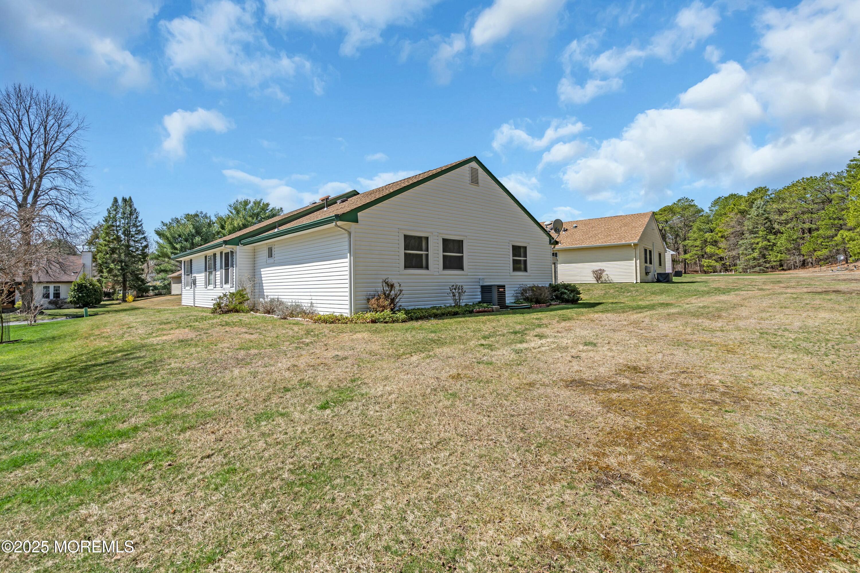 65 Birchwood Drive #50, Whiting, New Jersey image 32