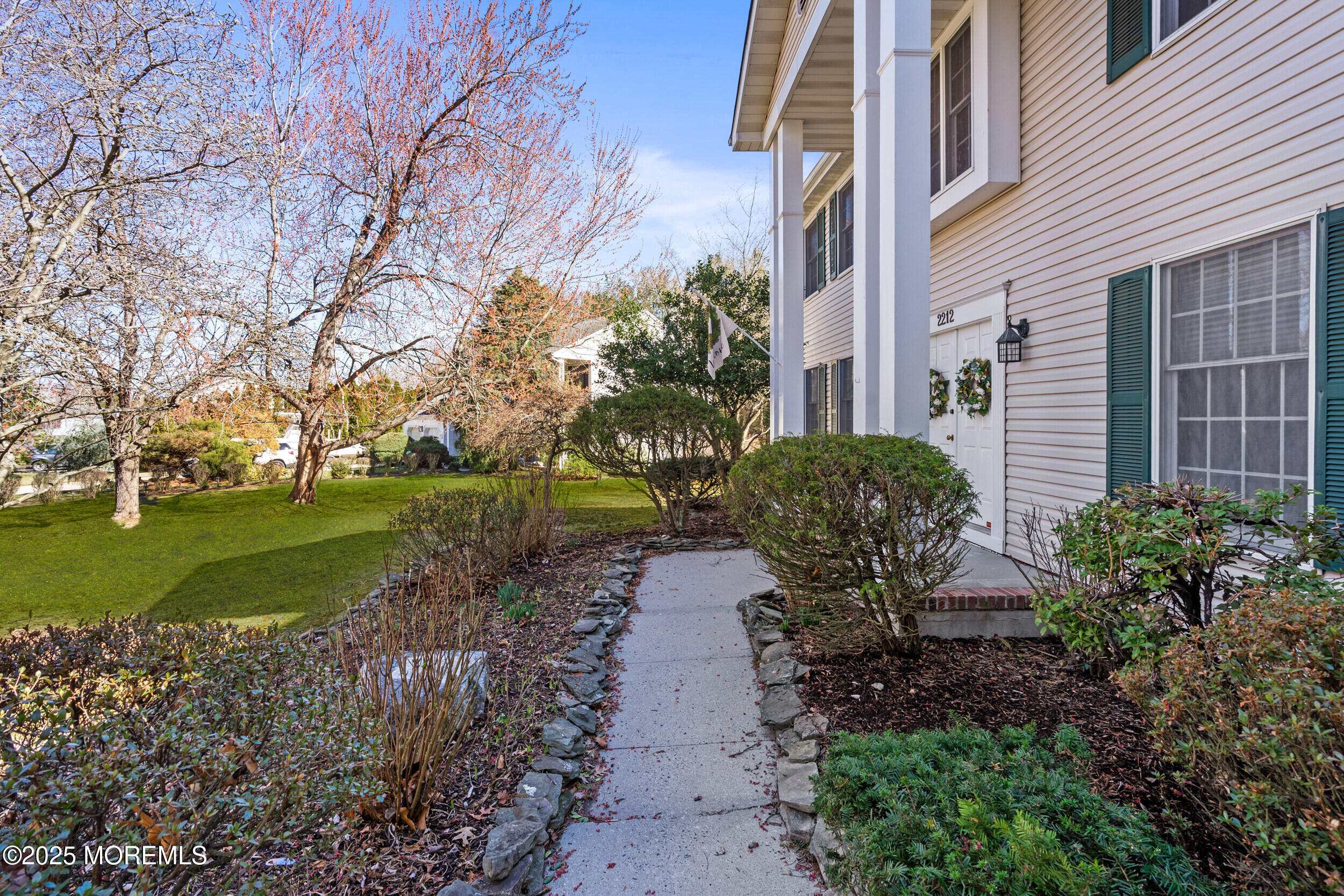 2212 Glenmere Court, Allenwood, New Jersey image 8
