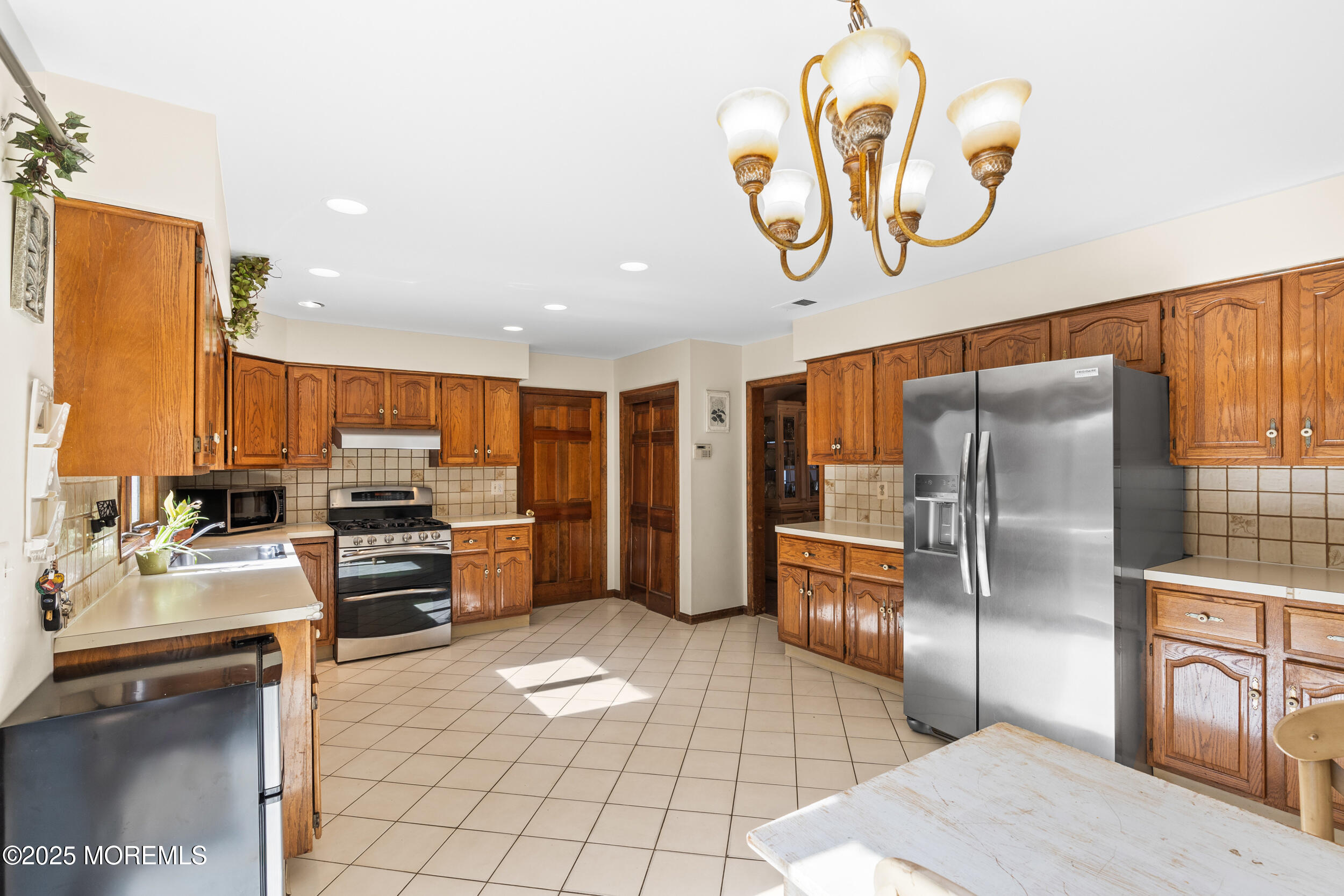 2212 Glenmere Court, Allenwood, New Jersey image 20