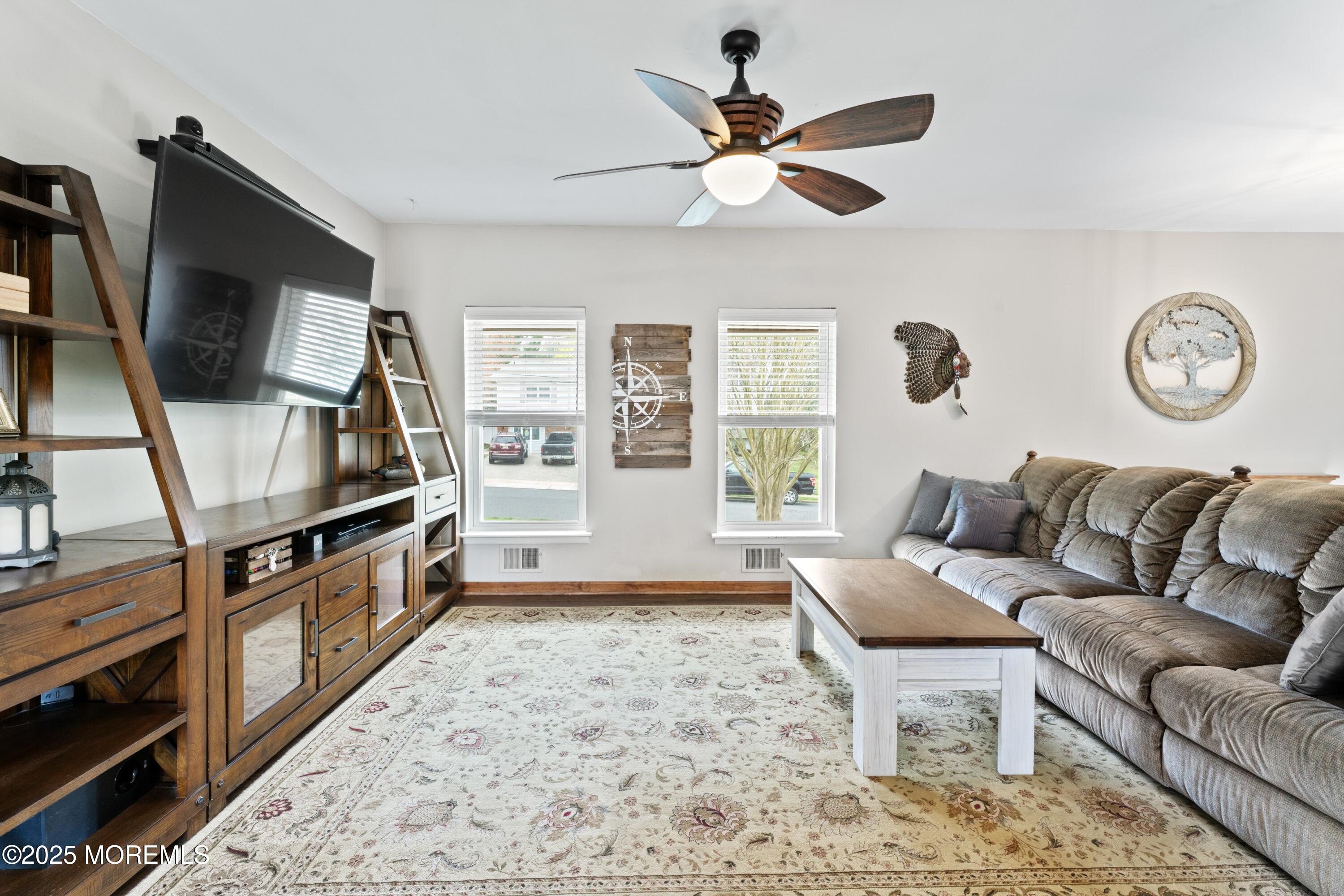 35 Chestnut Hill Road, Howell, New Jersey image 7