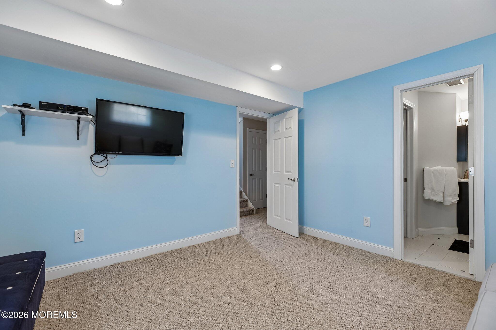 Avon-By-The-Sea, New Jersey, 07717, United States, 4 Bedrooms Bedrooms, ,2 BathroomsBathrooms,Residential,Pending,2051953