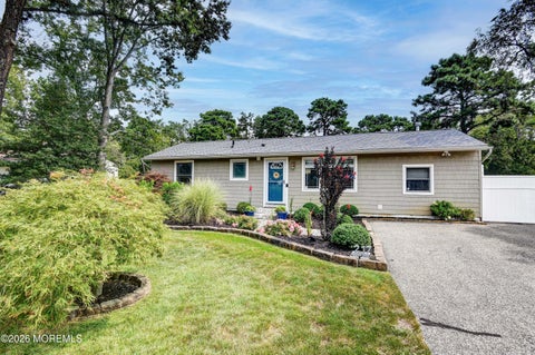 Photo of 217 Larchwood Drive, Brick, NJ 08723 (MLS # 22627360)