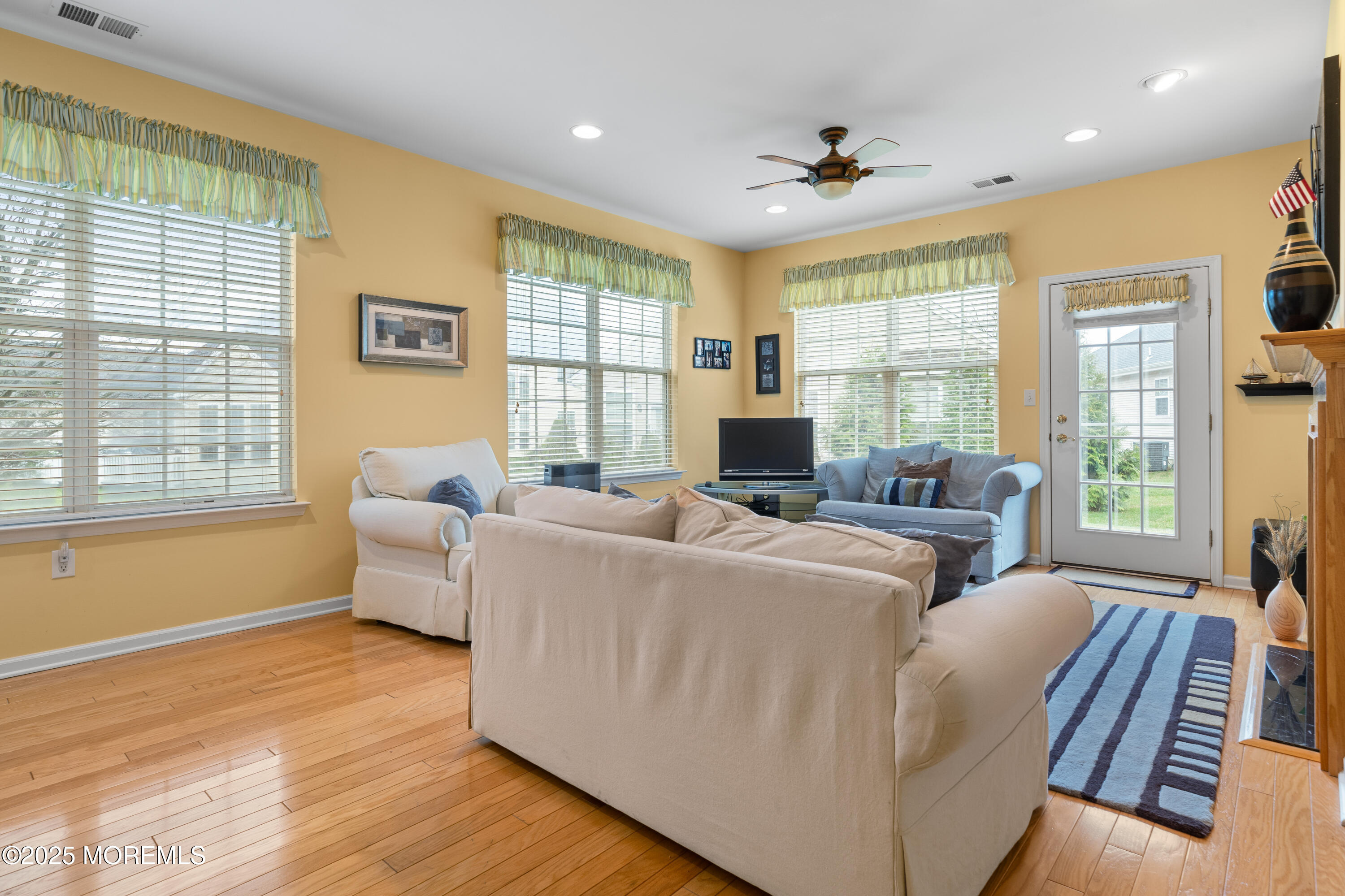 52 Whitewater Drive, Barnegat, New Jersey image 15