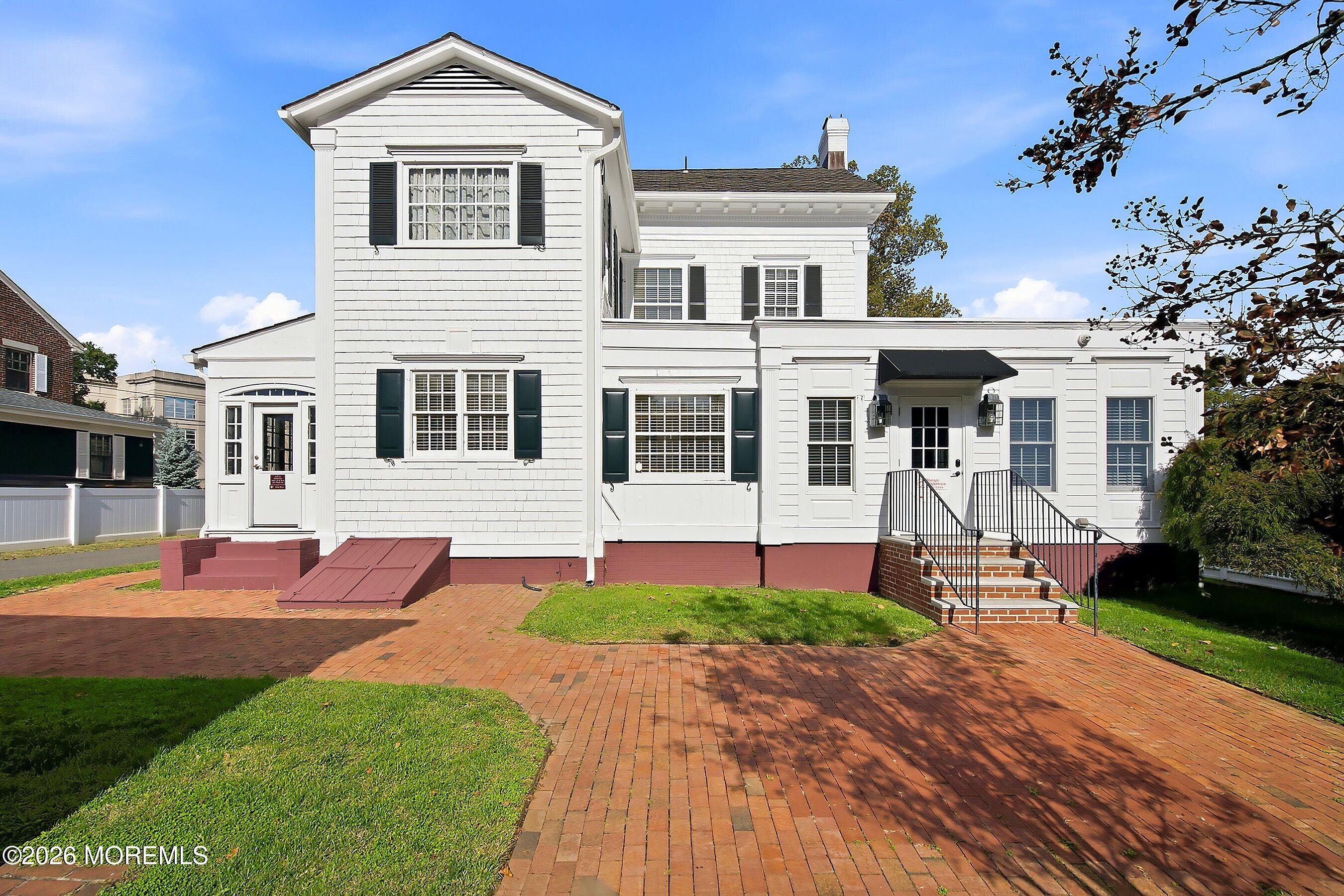 78 Court Street