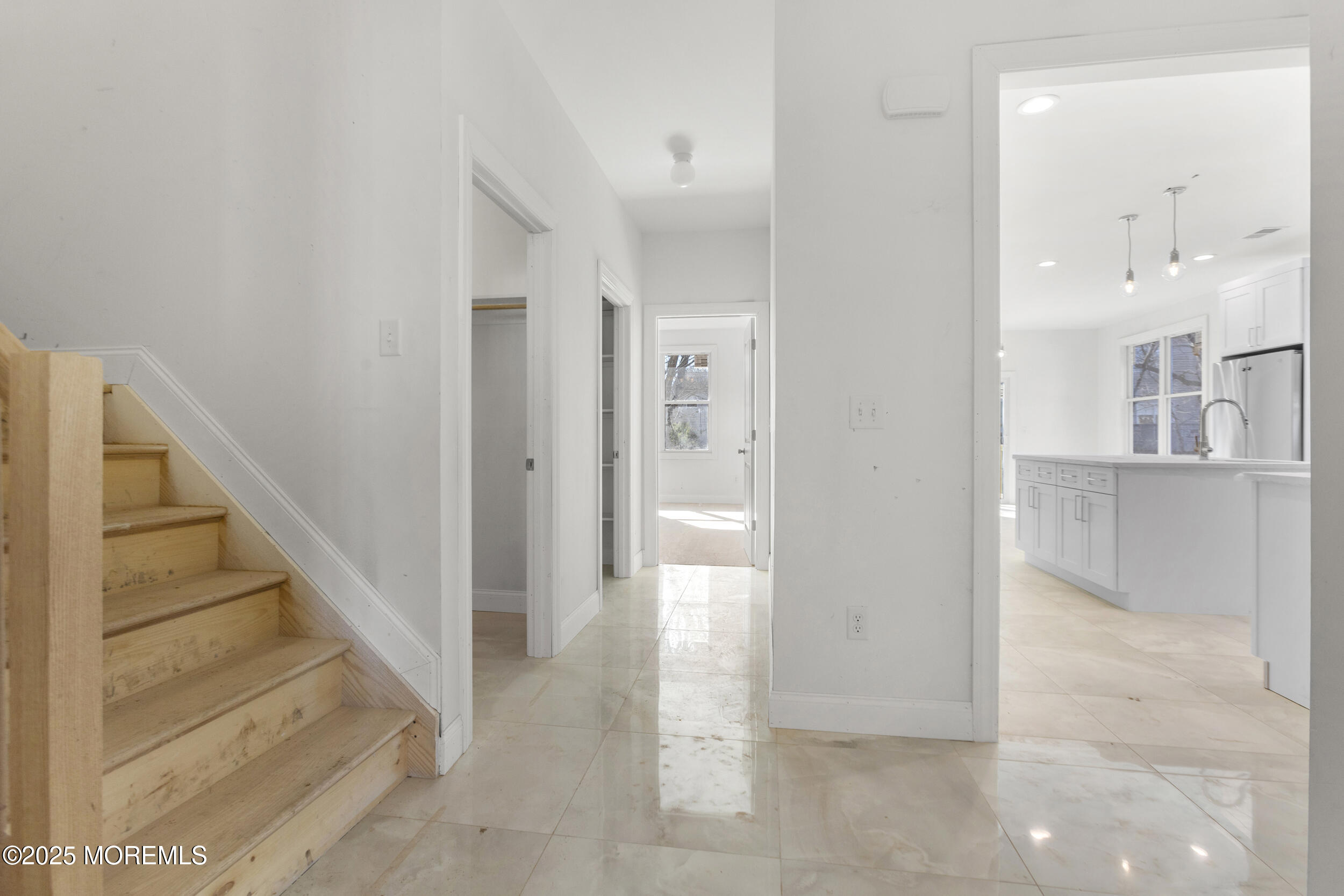248 Lois Lane, Lakewood, New Jersey image 6