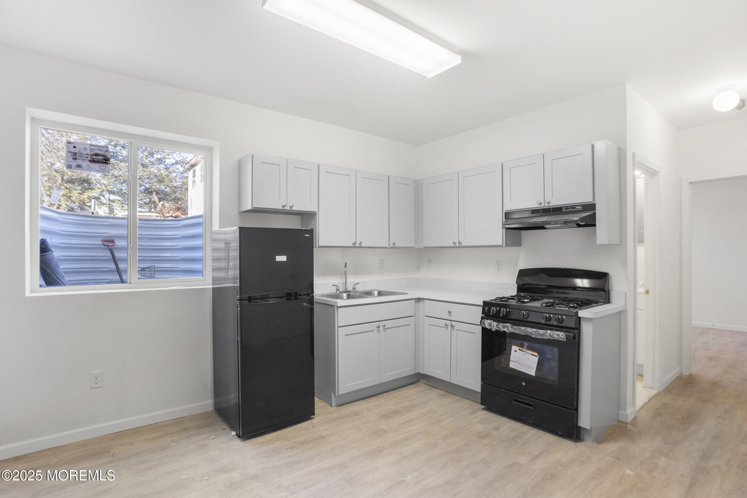 248 Lois Lane, Lakewood, New Jersey image 21
