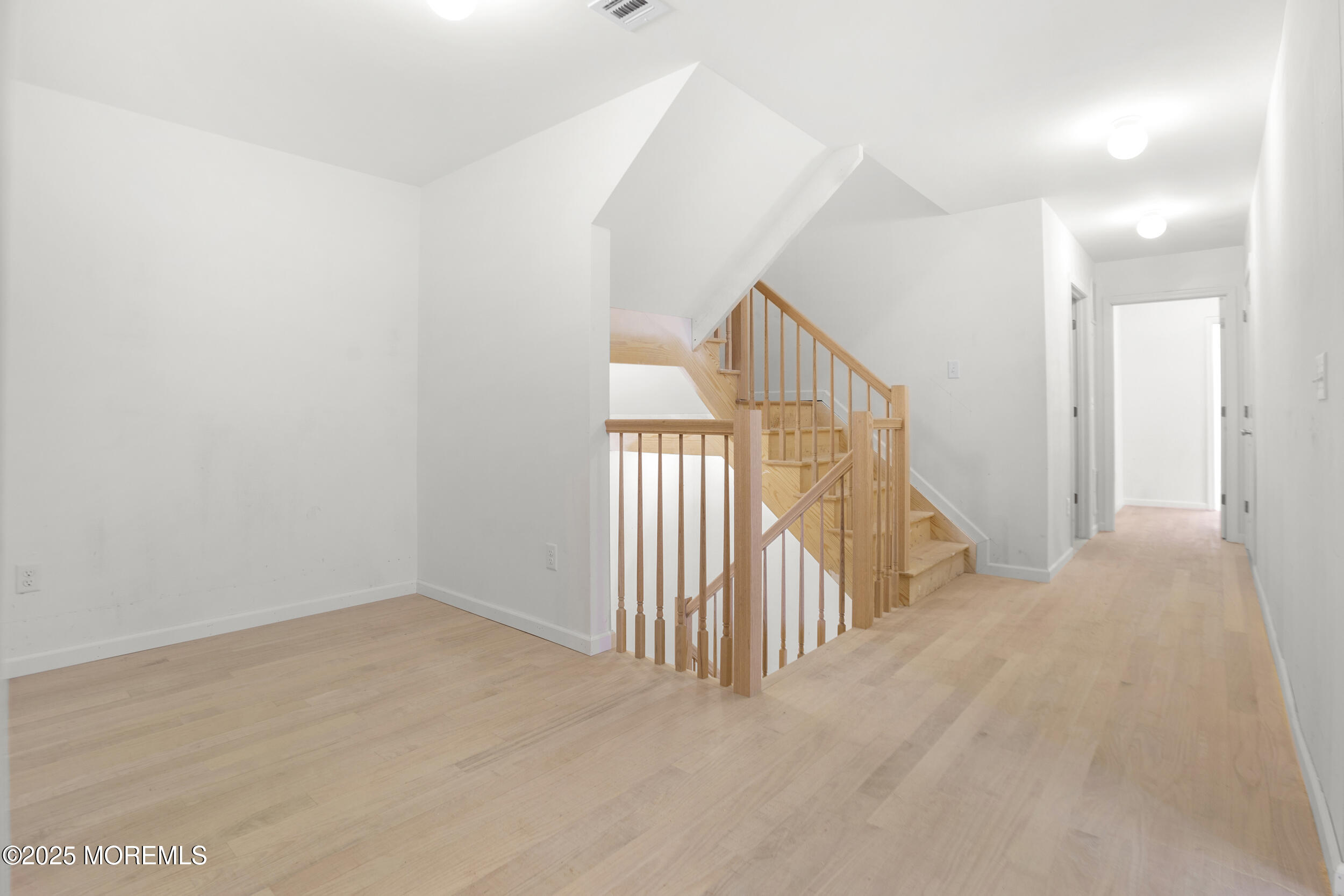 248 Lois Lane, Lakewood, New Jersey image 13