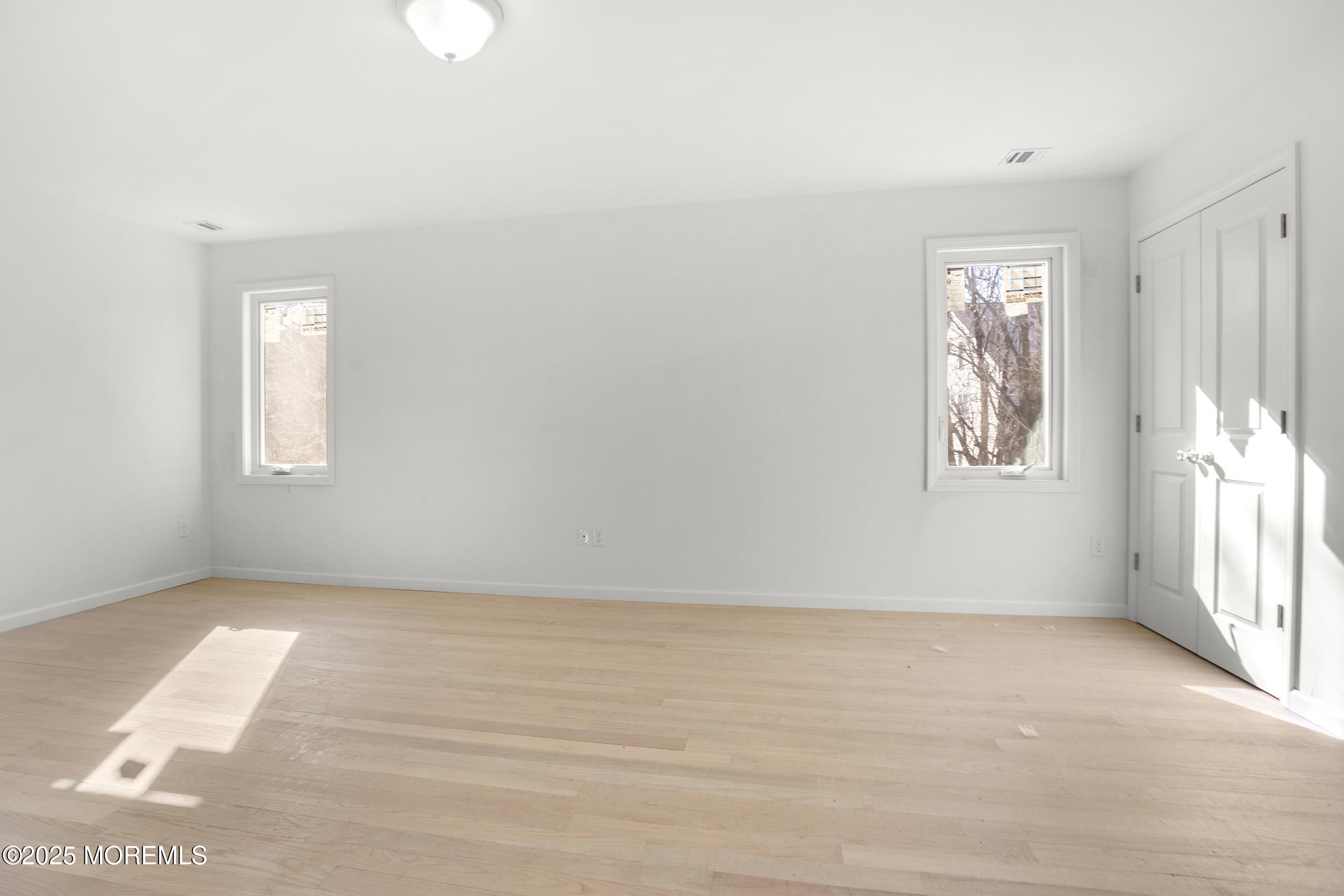 248 Lois Lane, Lakewood, New Jersey image 44