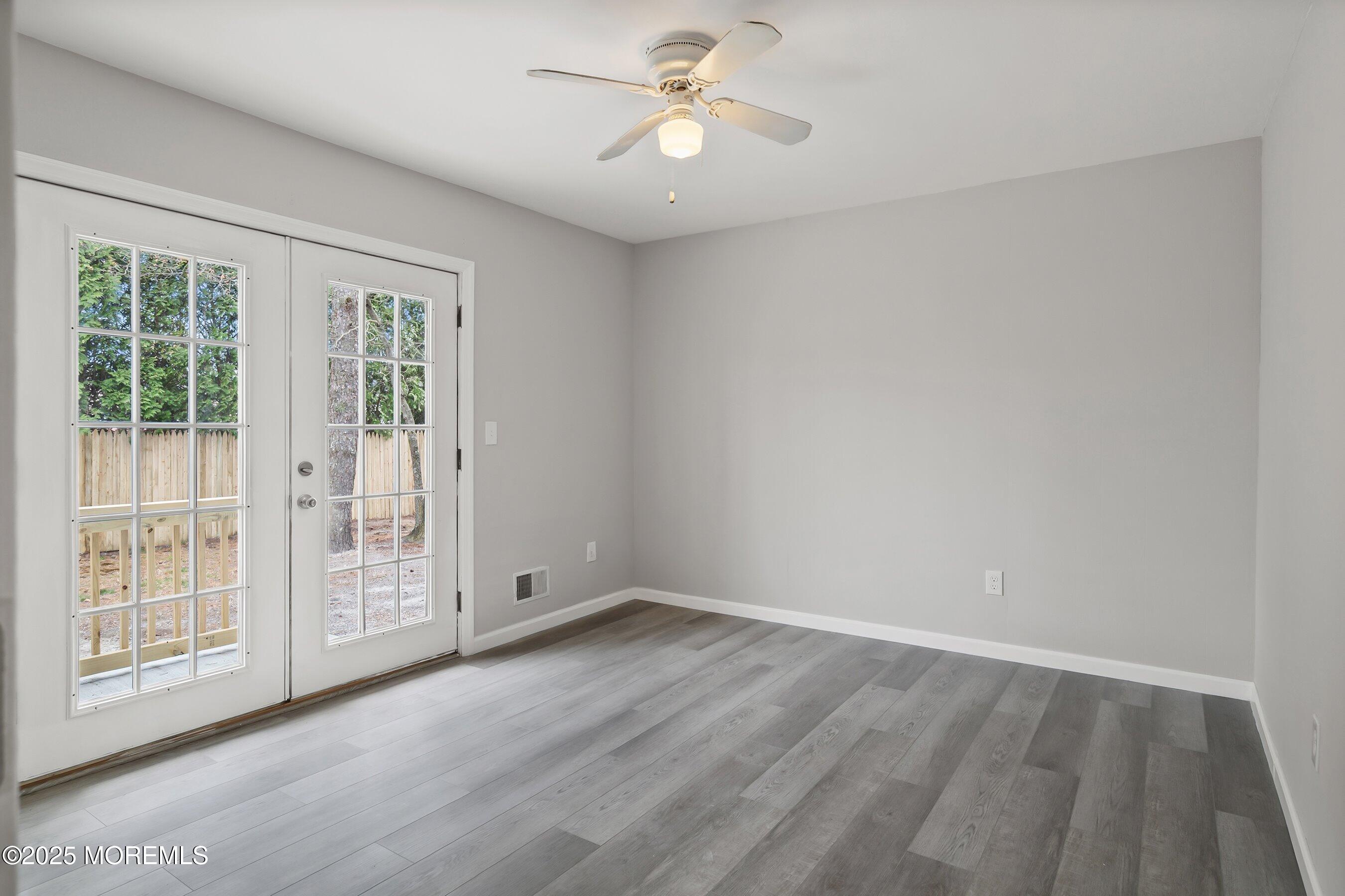 1100 Southampton Boulevard, Toms River, New Jersey image 10