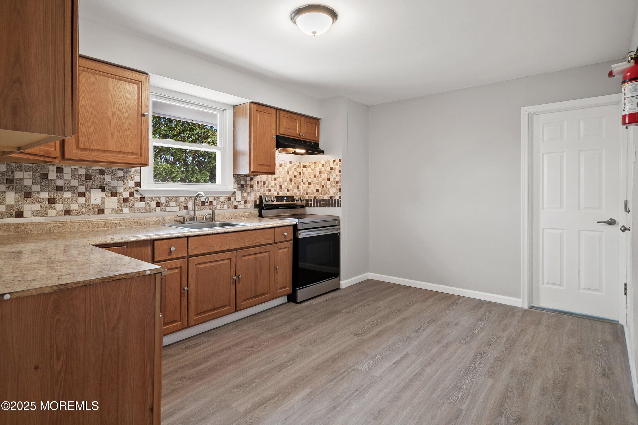 1100 Southampton Boulevard, Toms River, New Jersey image 8