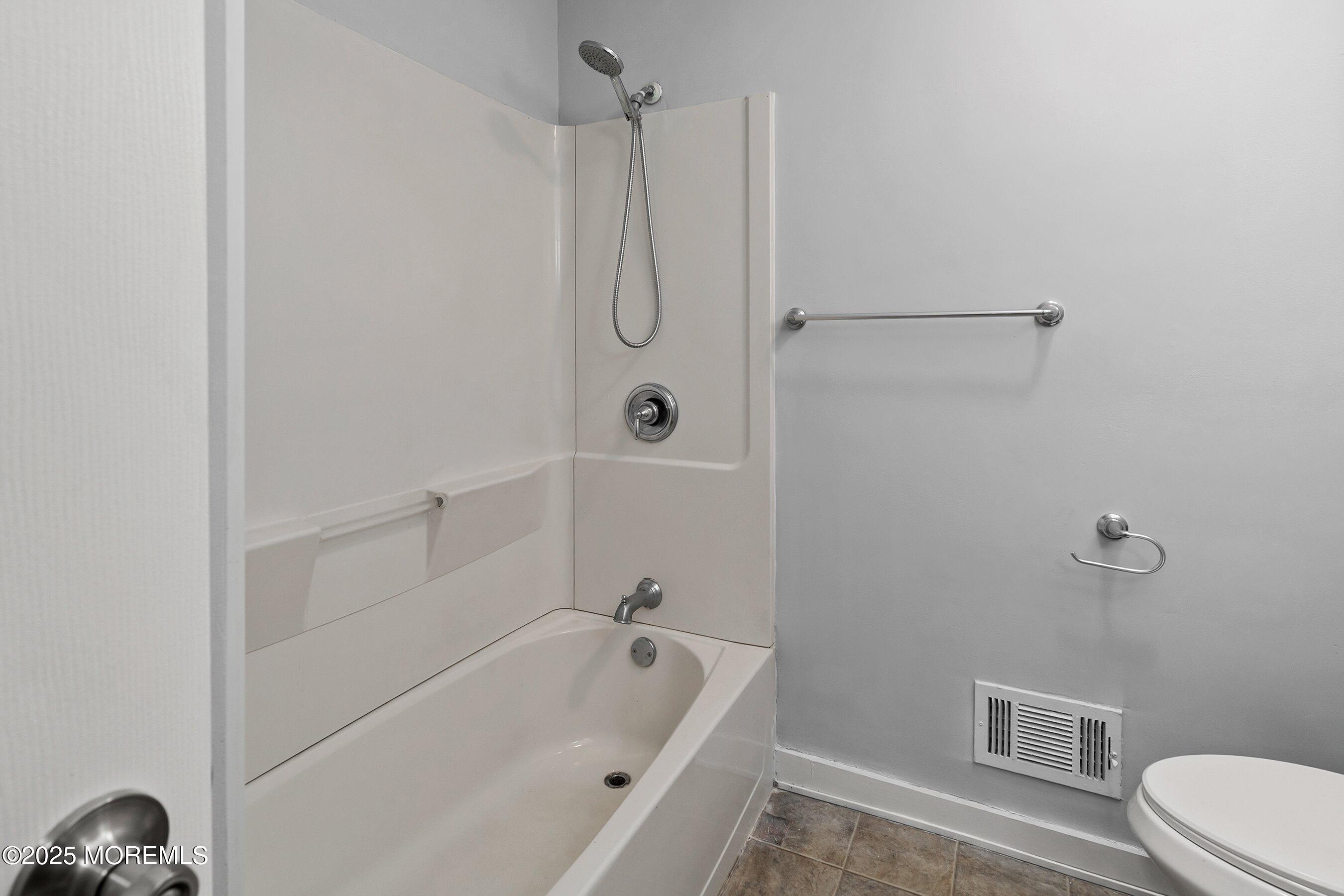 1100 Southampton Boulevard, Toms River, New Jersey image 20