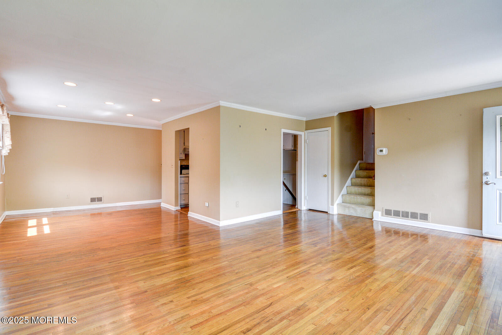 27 Hilltop Road, West Long Branch, New Jersey image 11