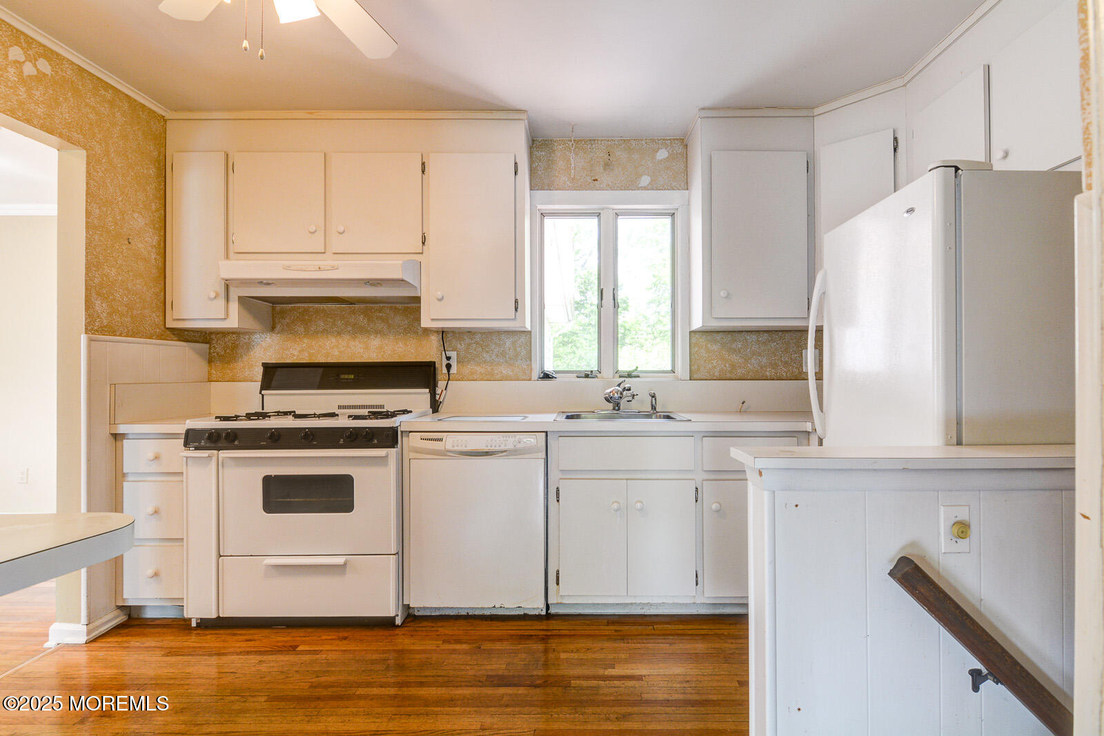 27 Hilltop Road, West Long Branch, New Jersey image 15