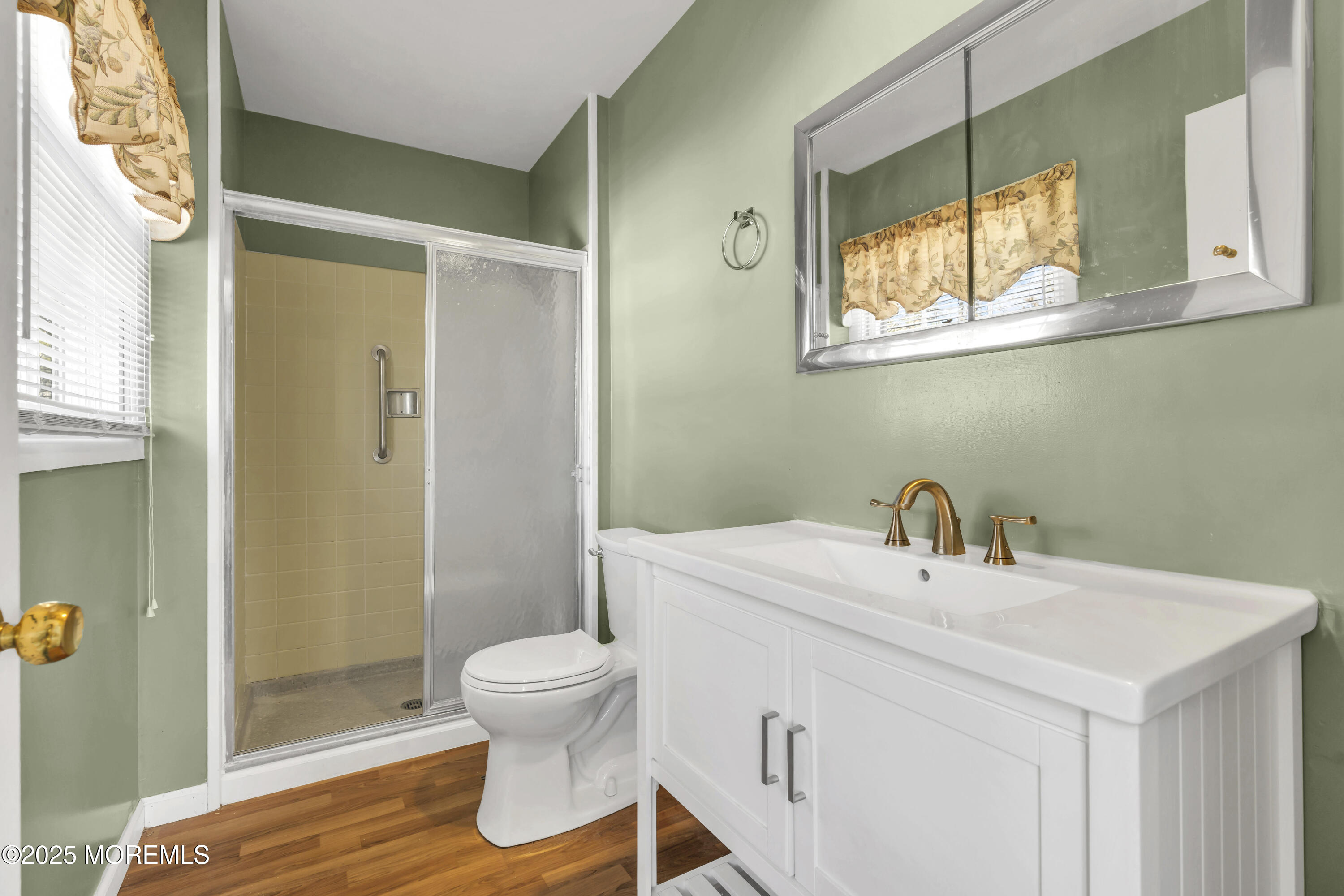 41 Brookview Lane, Aberdeen, New Jersey image 15