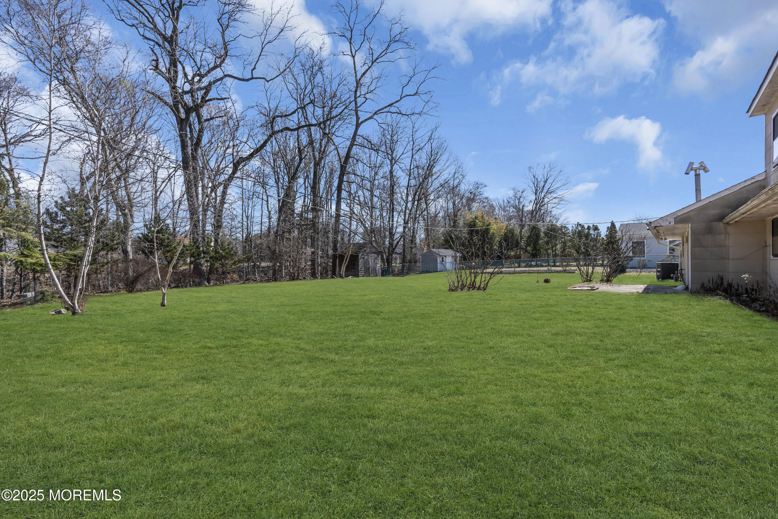 41 Brookview Lane, Aberdeen, New Jersey image 27
