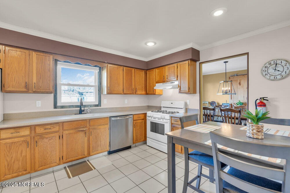 1443 Flintoft Avenue, Brick, New Jersey image 28