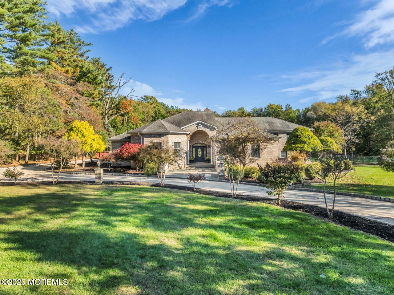 1616 Martin Road - Photo 4