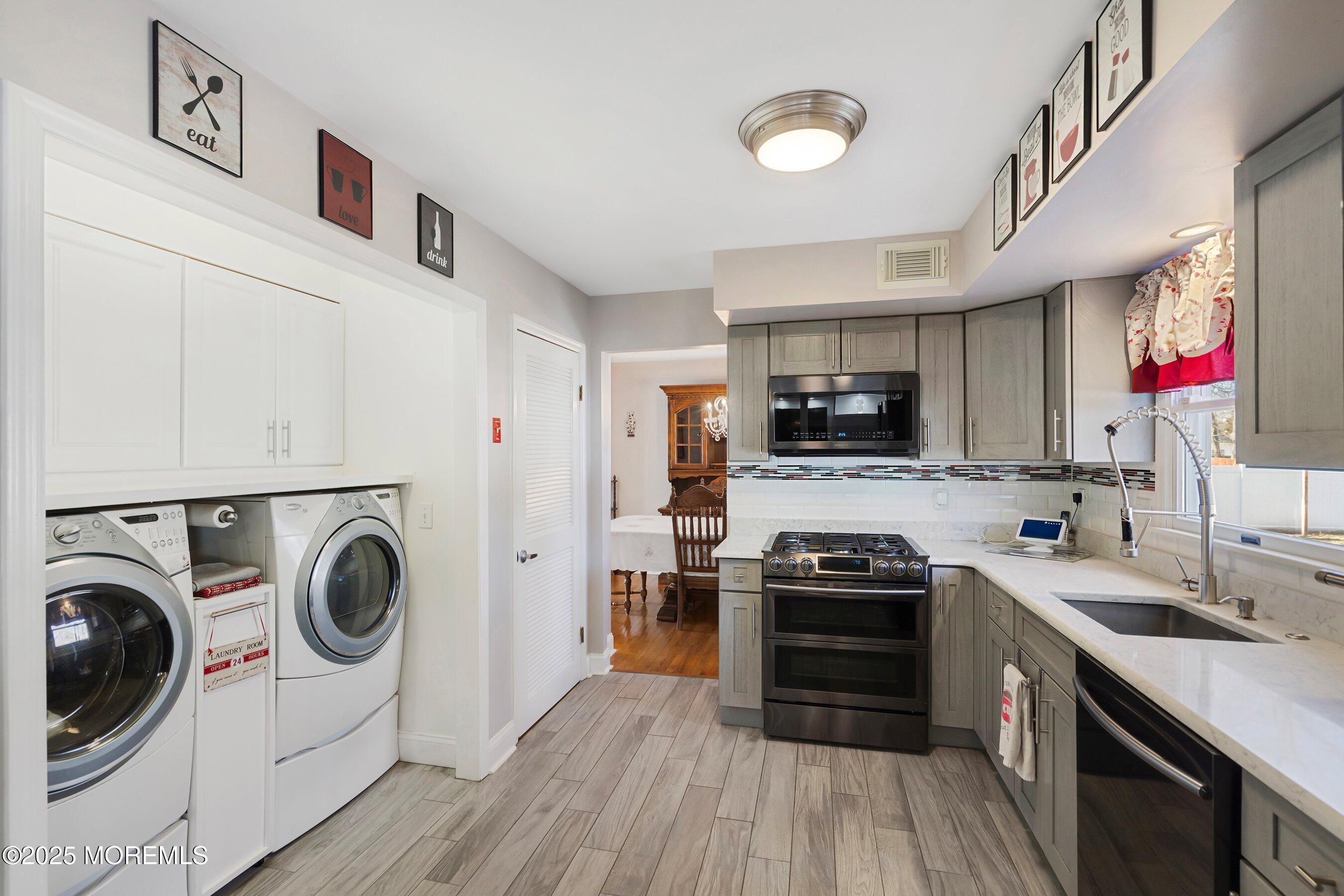682 Windsor Road, Brick, New Jersey image 18