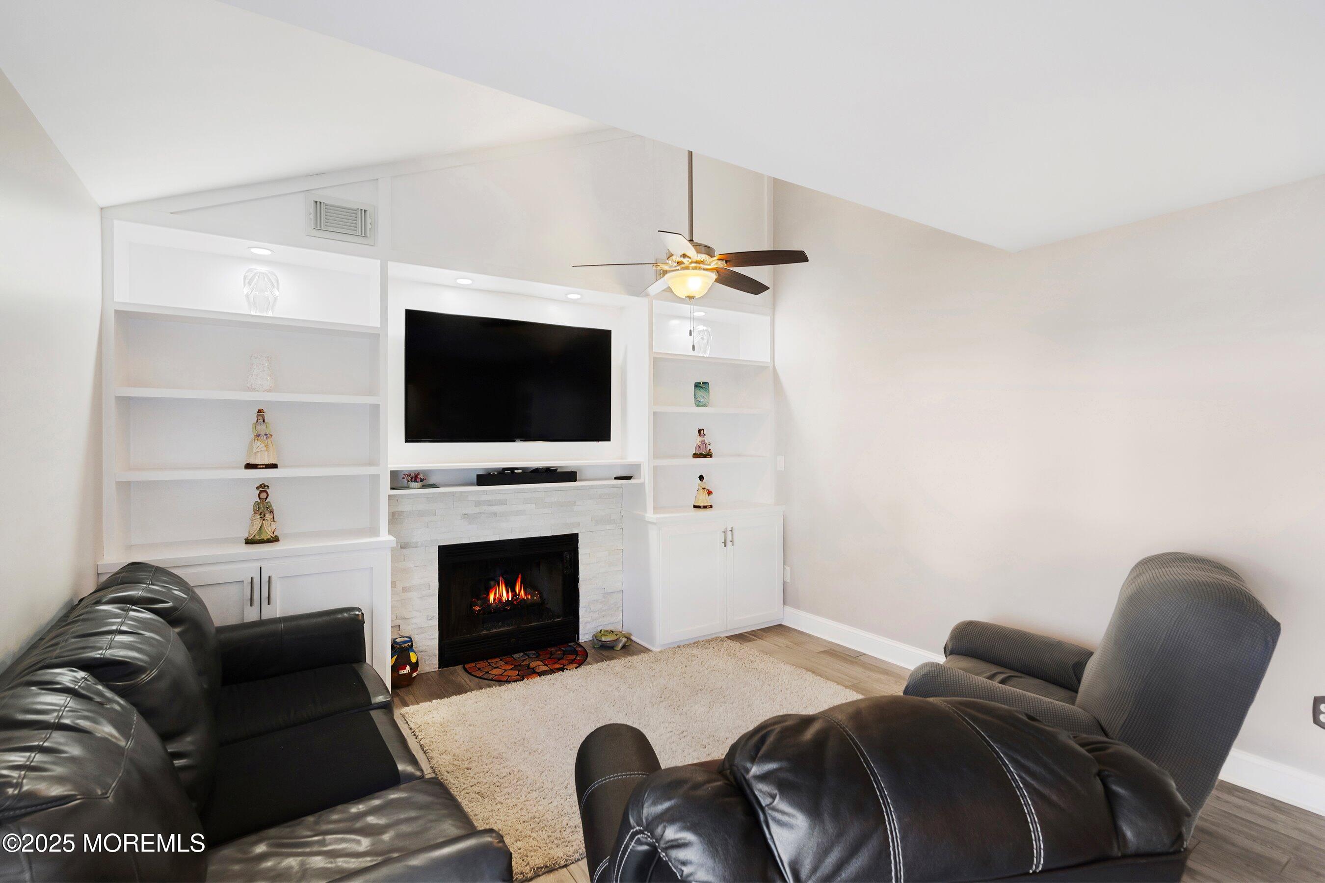 682 Windsor Road, Brick, New Jersey image 22