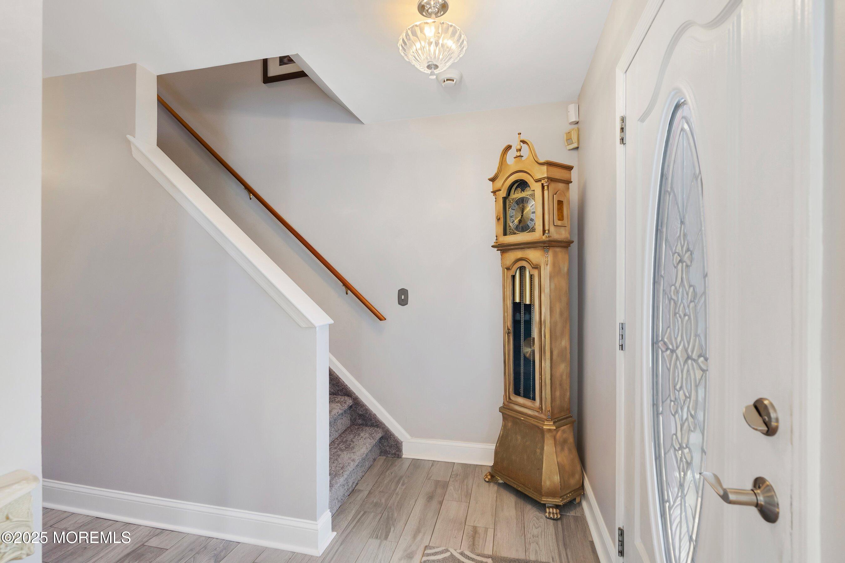 682 Windsor Road, Brick, New Jersey image 27