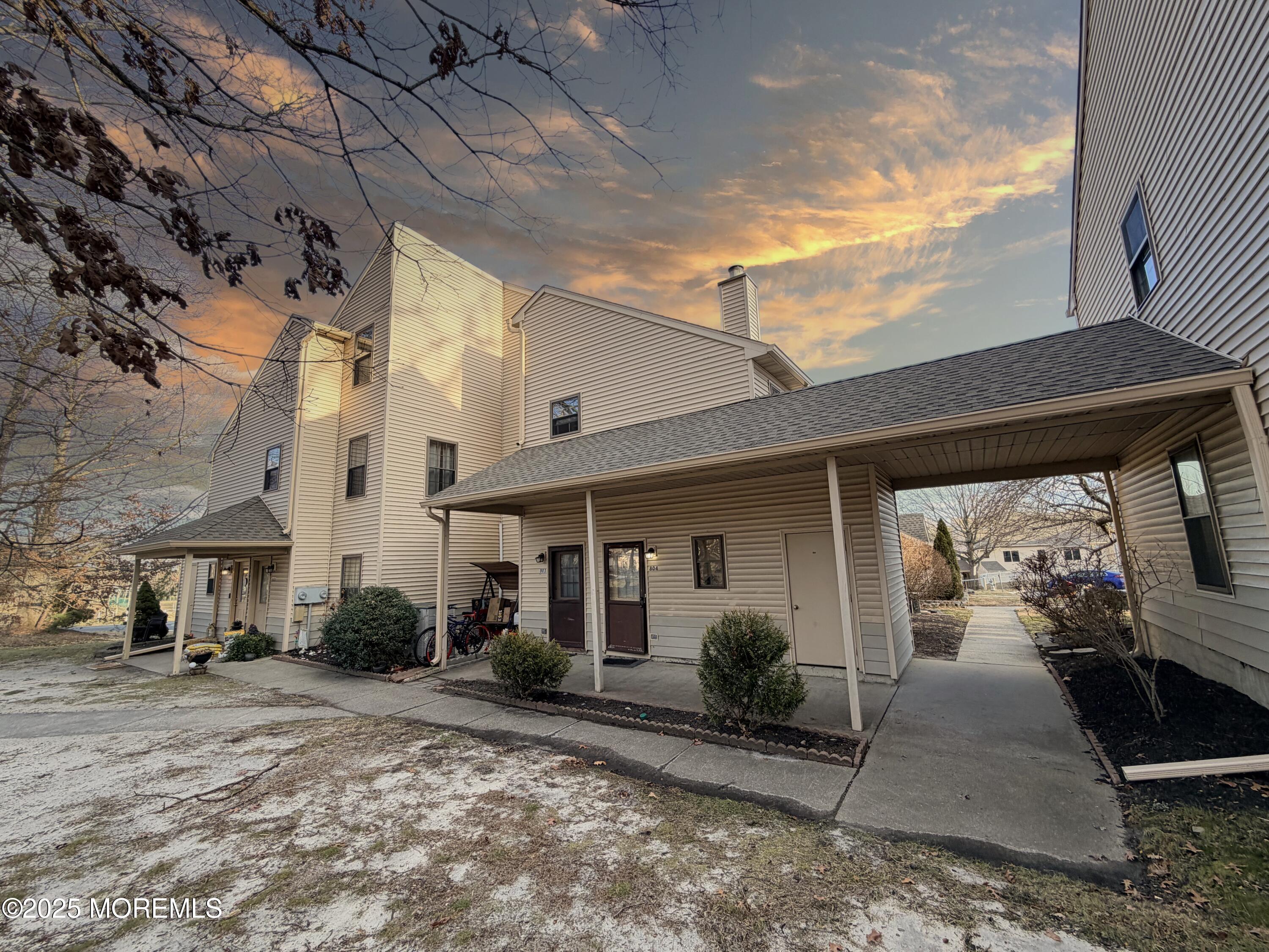 Photo 1 of 13 — 804 Ivy Court, Jackson, NJ 08527