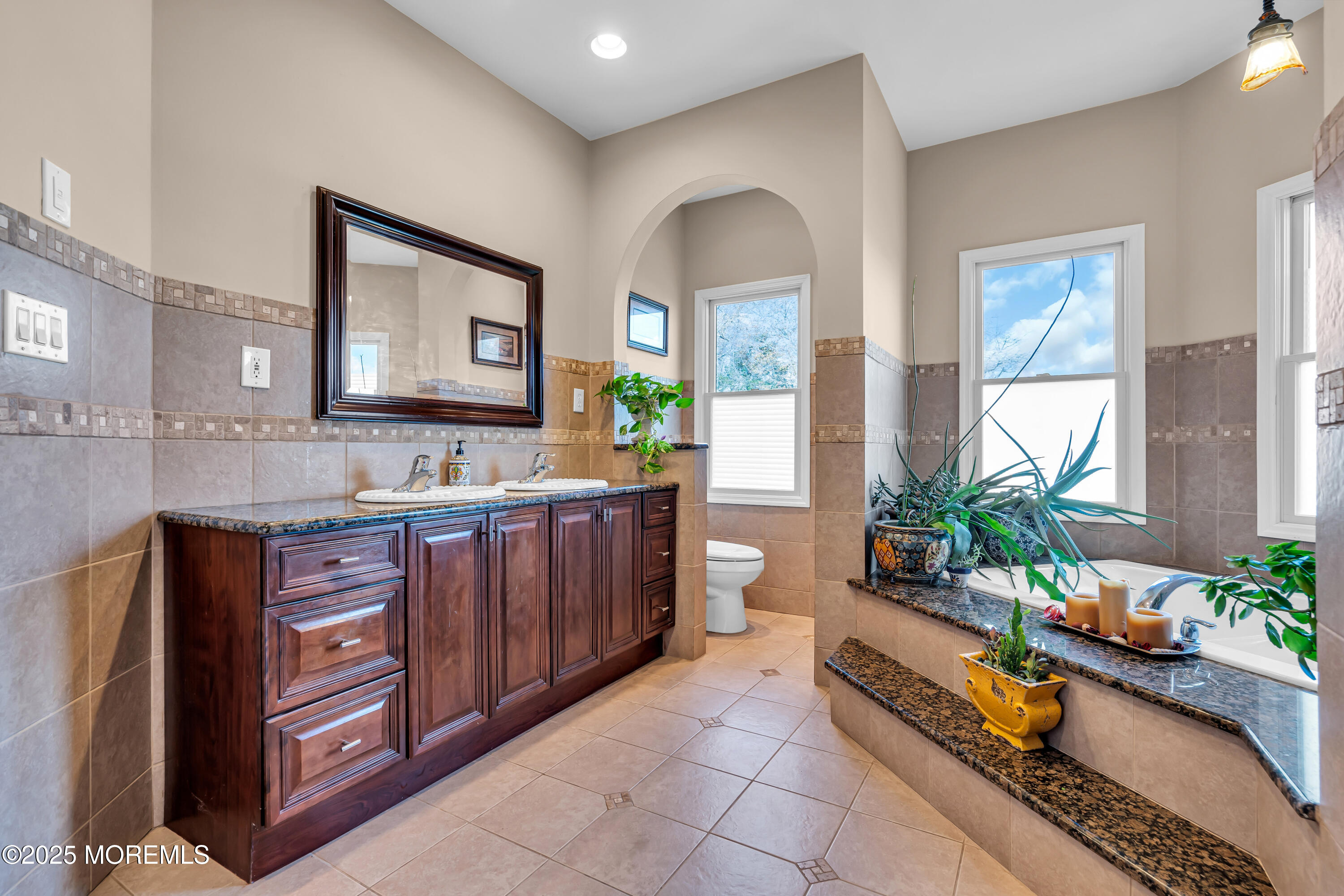 13 Cedar Tree Lane, Toms River, New Jersey image 23