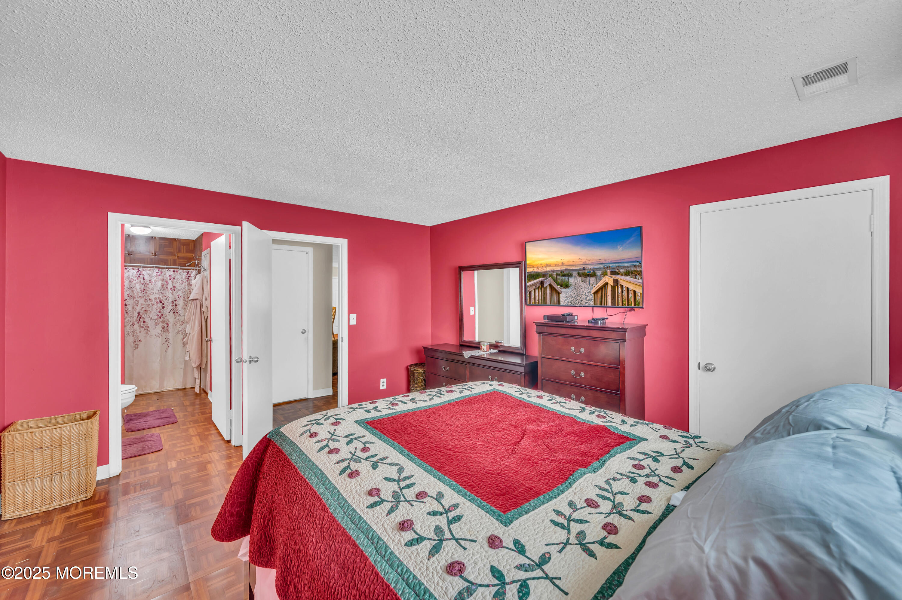3-5 Atlanta Court, Freehold, New Jersey image 11