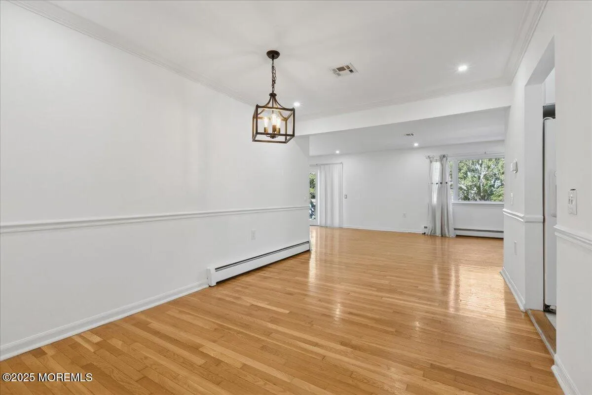 Toms River, New Jersey 08757, United States, 2 Bedrooms Bedrooms, ,2 BathroomsBathrooms,Residential,Active,239452