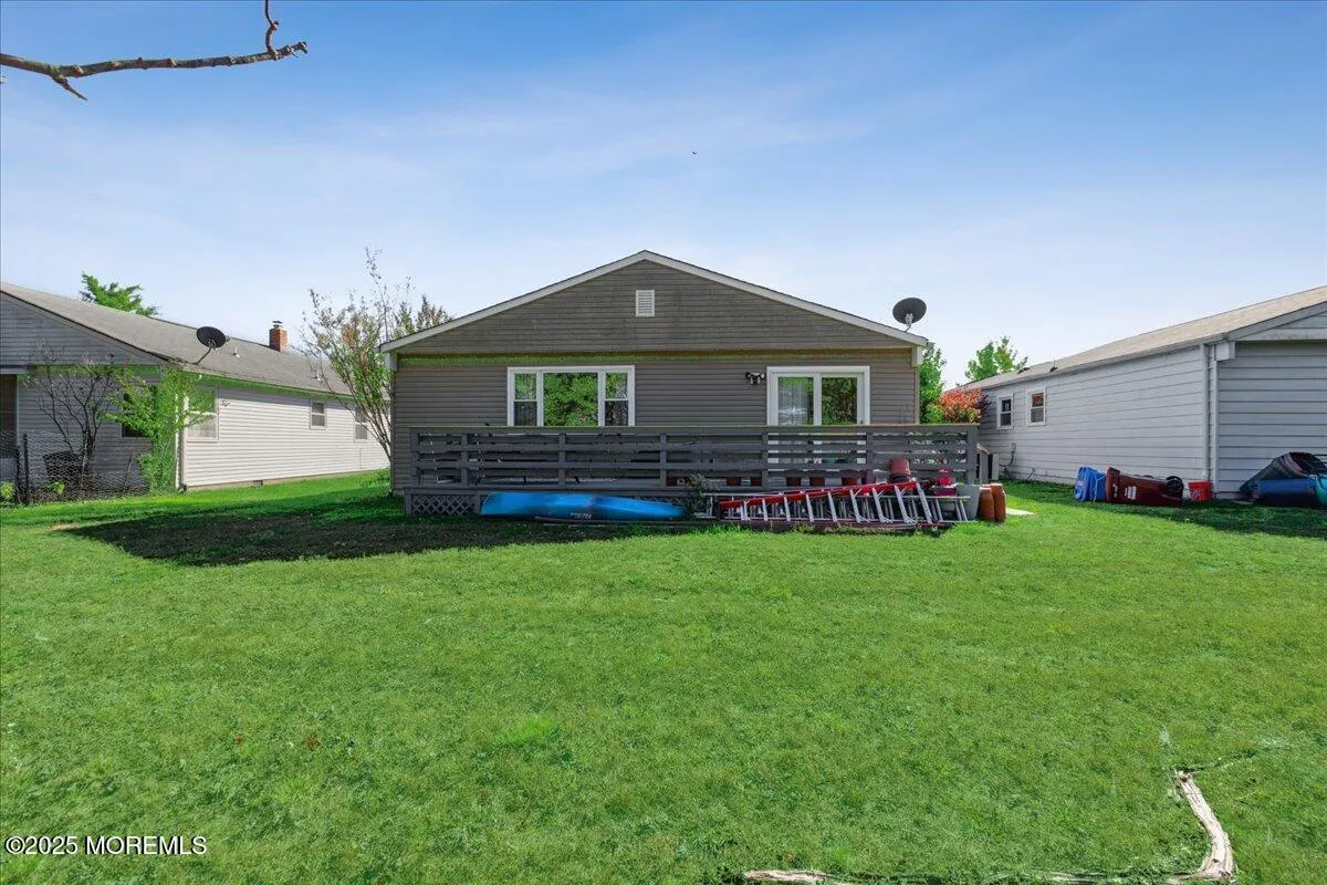 Toms River, New Jersey 08757, United States, 2 Bedrooms Bedrooms, ,2 BathroomsBathrooms,Residential,Active,239452