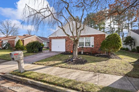 41 Suffolk Way Marlboro NJ 07746