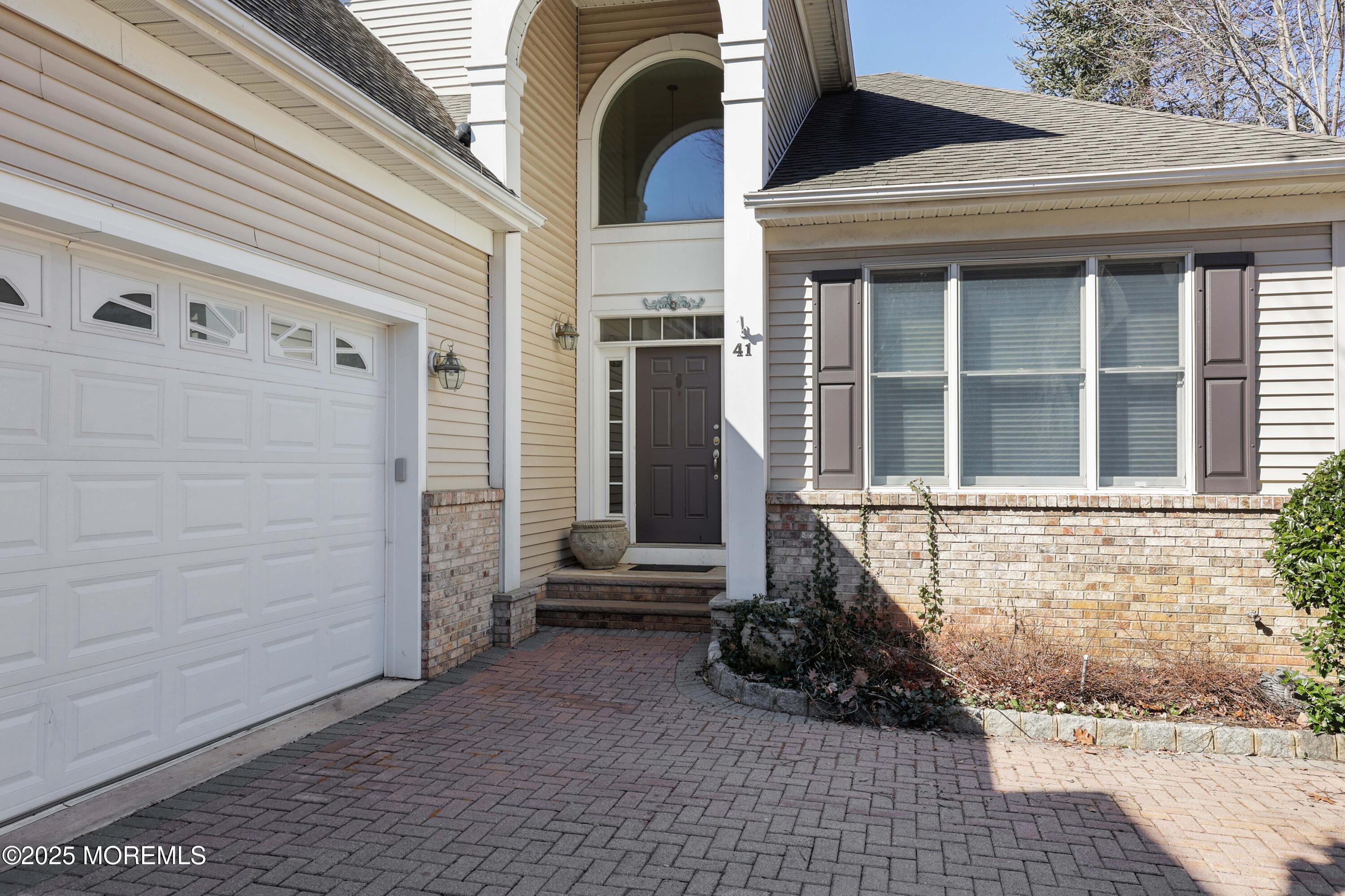41 Erin Court, Atlantic Highlands, New Jersey image 2
