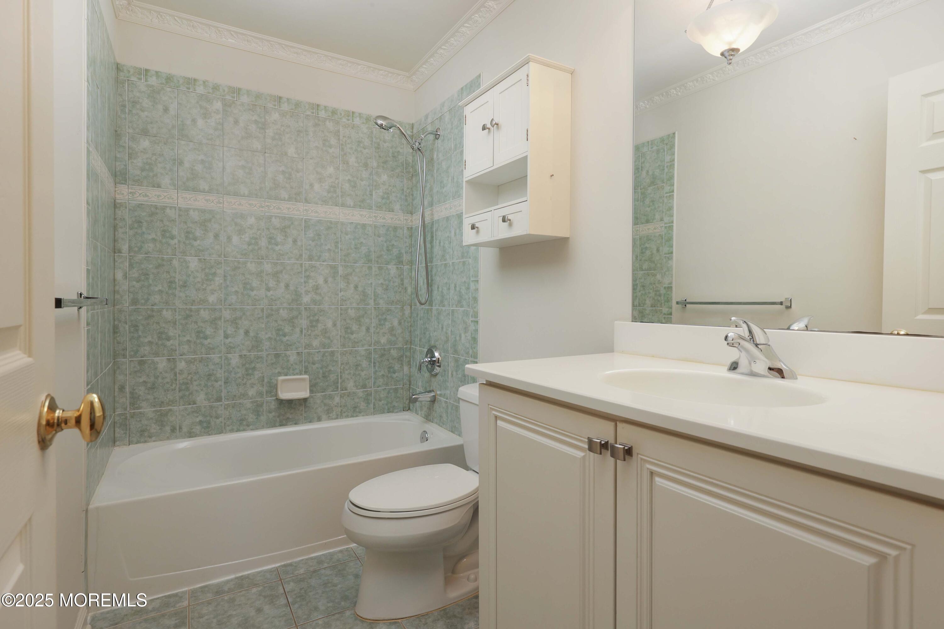 41 Erin Court, Atlantic Highlands, New Jersey image 21