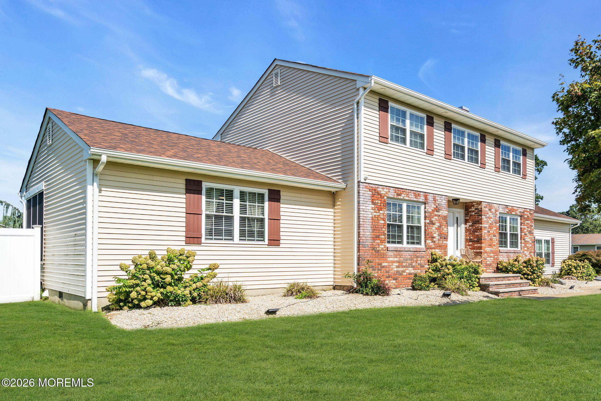 336 Twin Oaks Drive