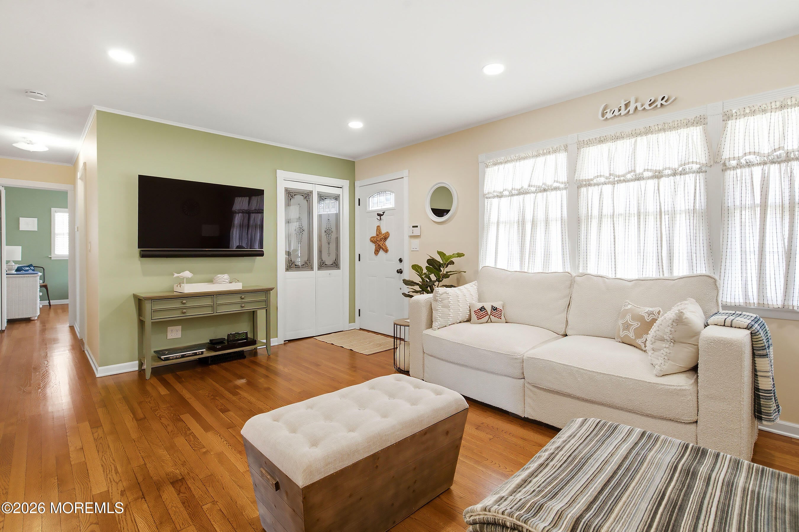 1209 Barton Avenue