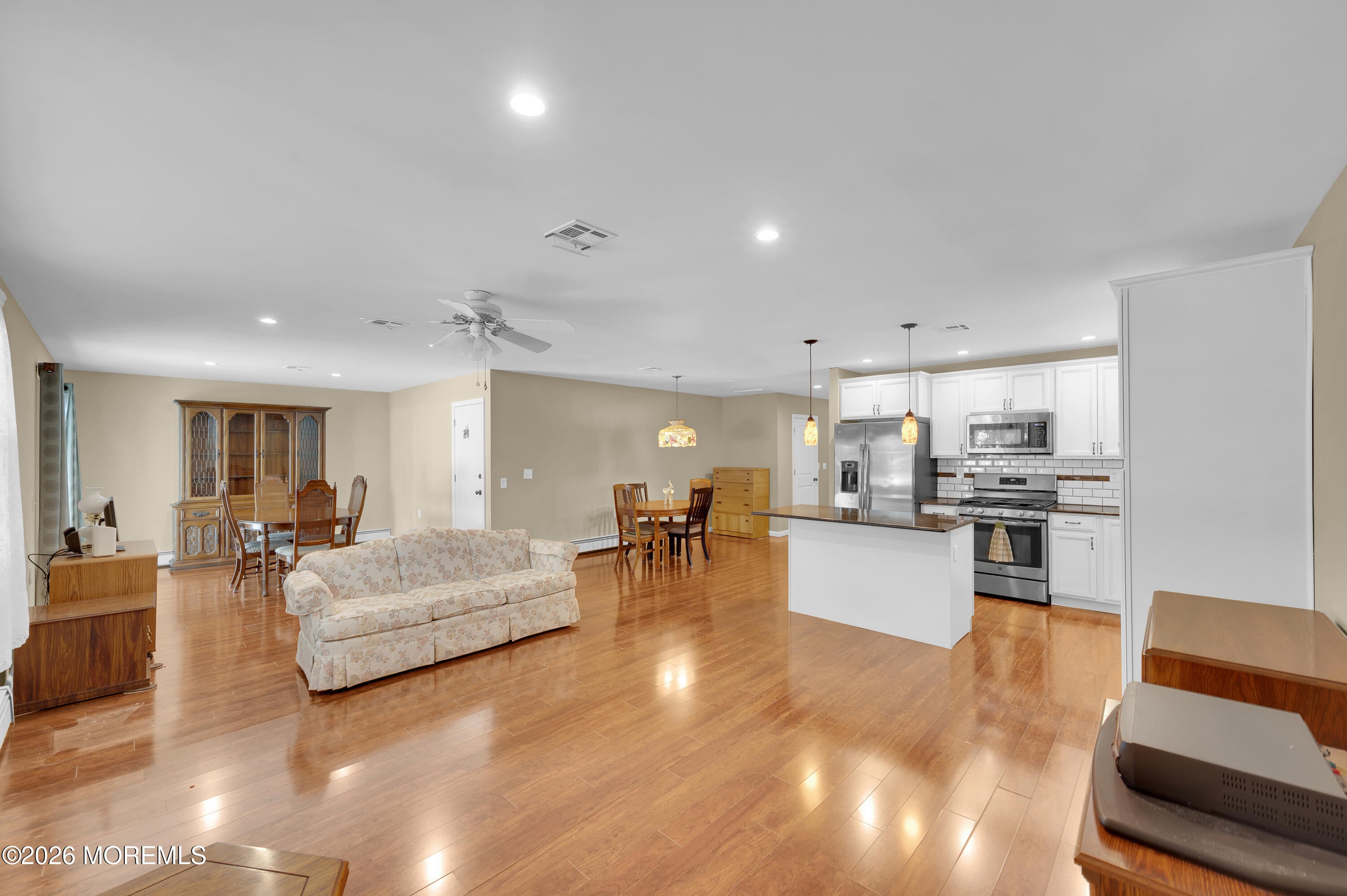 8 Gorginio Drive