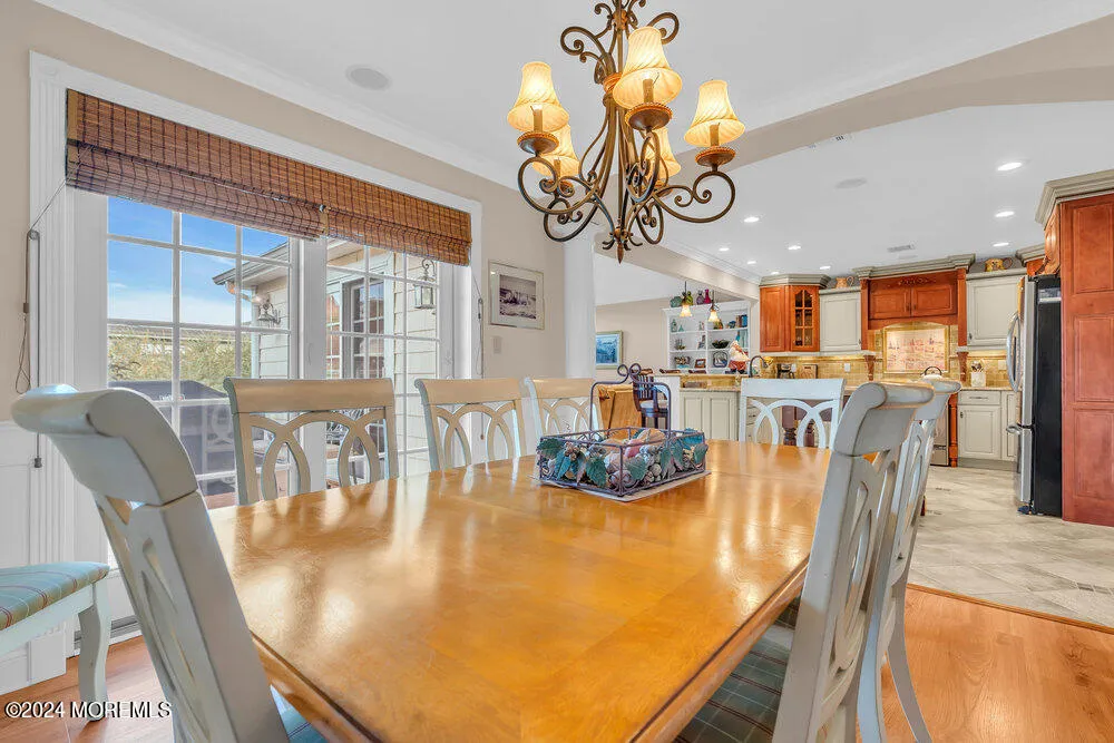 Monmouth Beach, New Jersey 07750, United States, 5 Bedrooms Bedrooms, ,4 BathroomsBathrooms,Residential,Active,40669