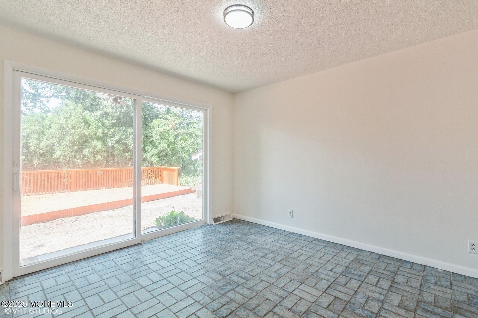 1214 Robin Road, Millville, New Jersey image 10