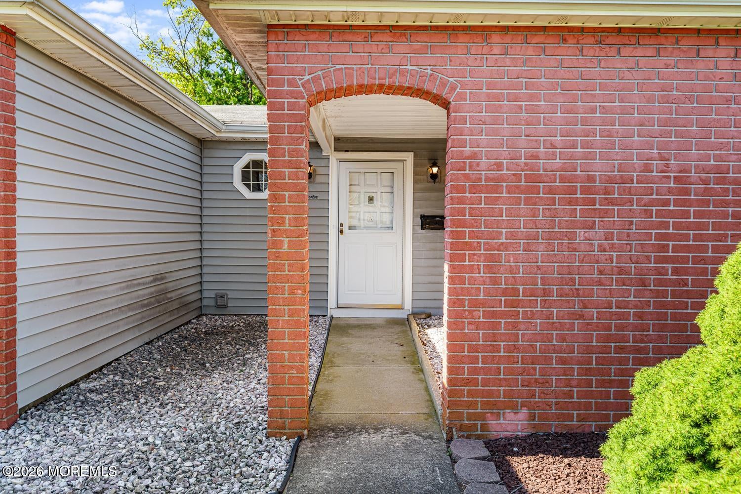 11 Brooke Road
