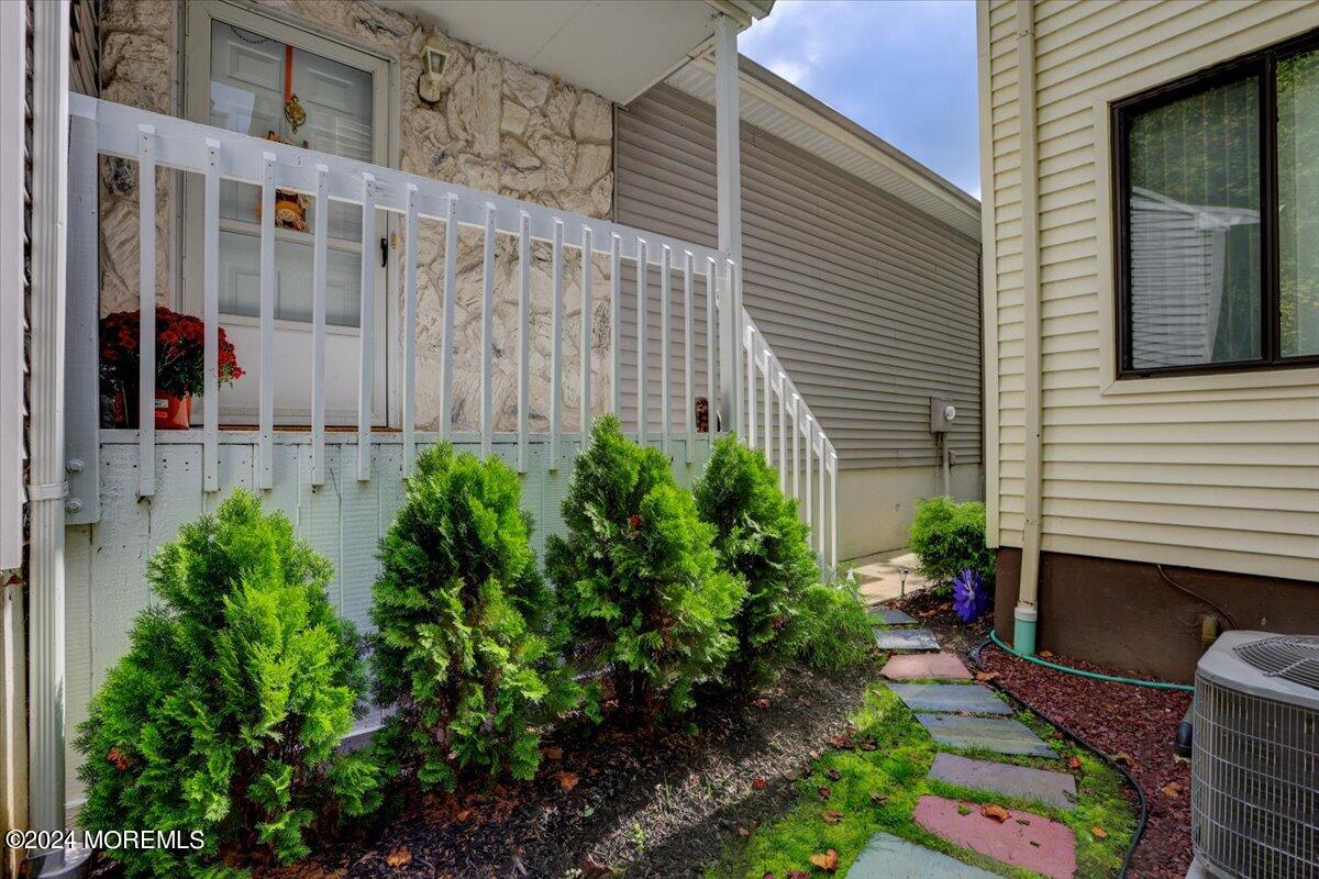 32 Kennedy Court, Middletown, New Jersey image 3