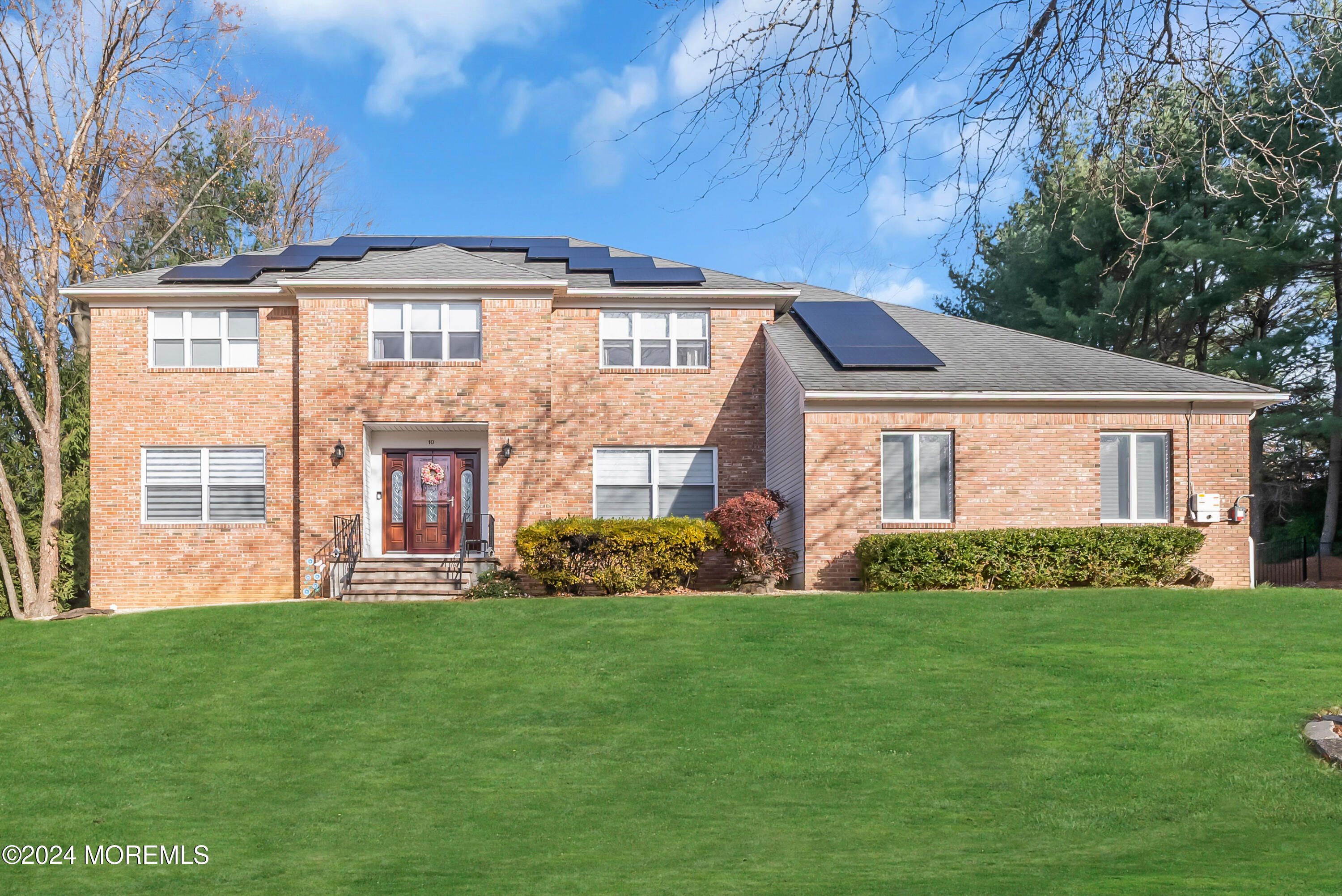 10 Knob Hill Road, Morganville, New Jersey image 1