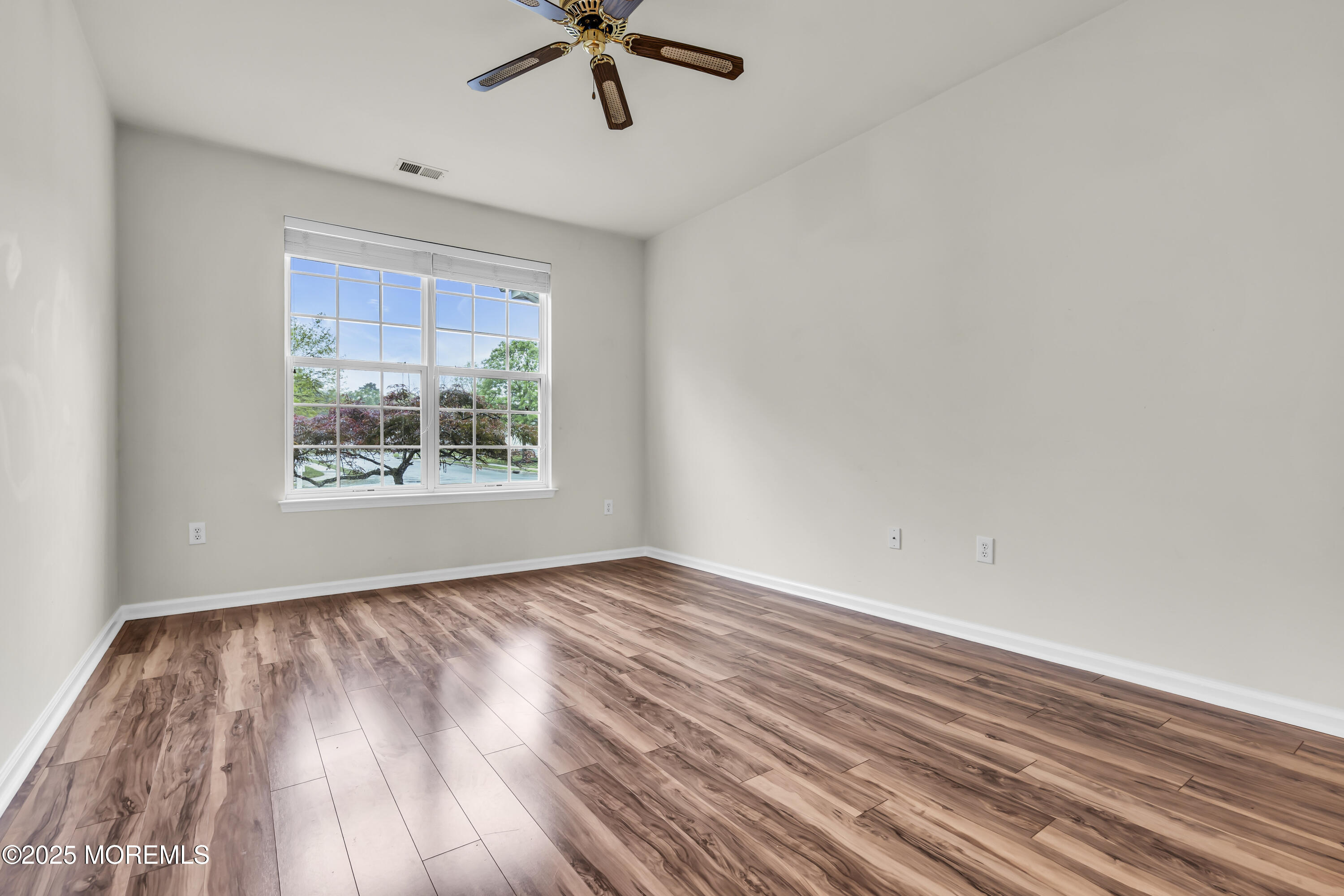 128 Lakeland Drive, Barnegat, New Jersey image 25