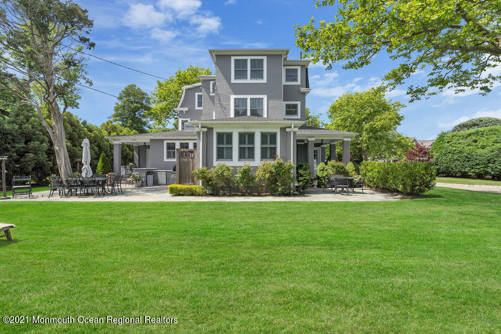 37 Ludlow Avenue