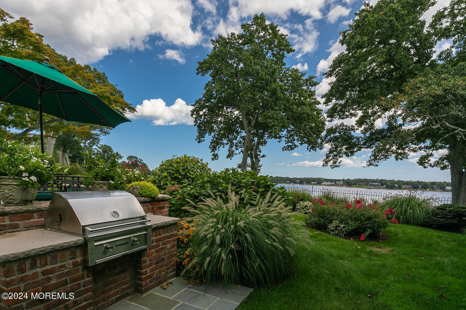 562 Navesink River Road, Red Bank, New Jersey image 43
