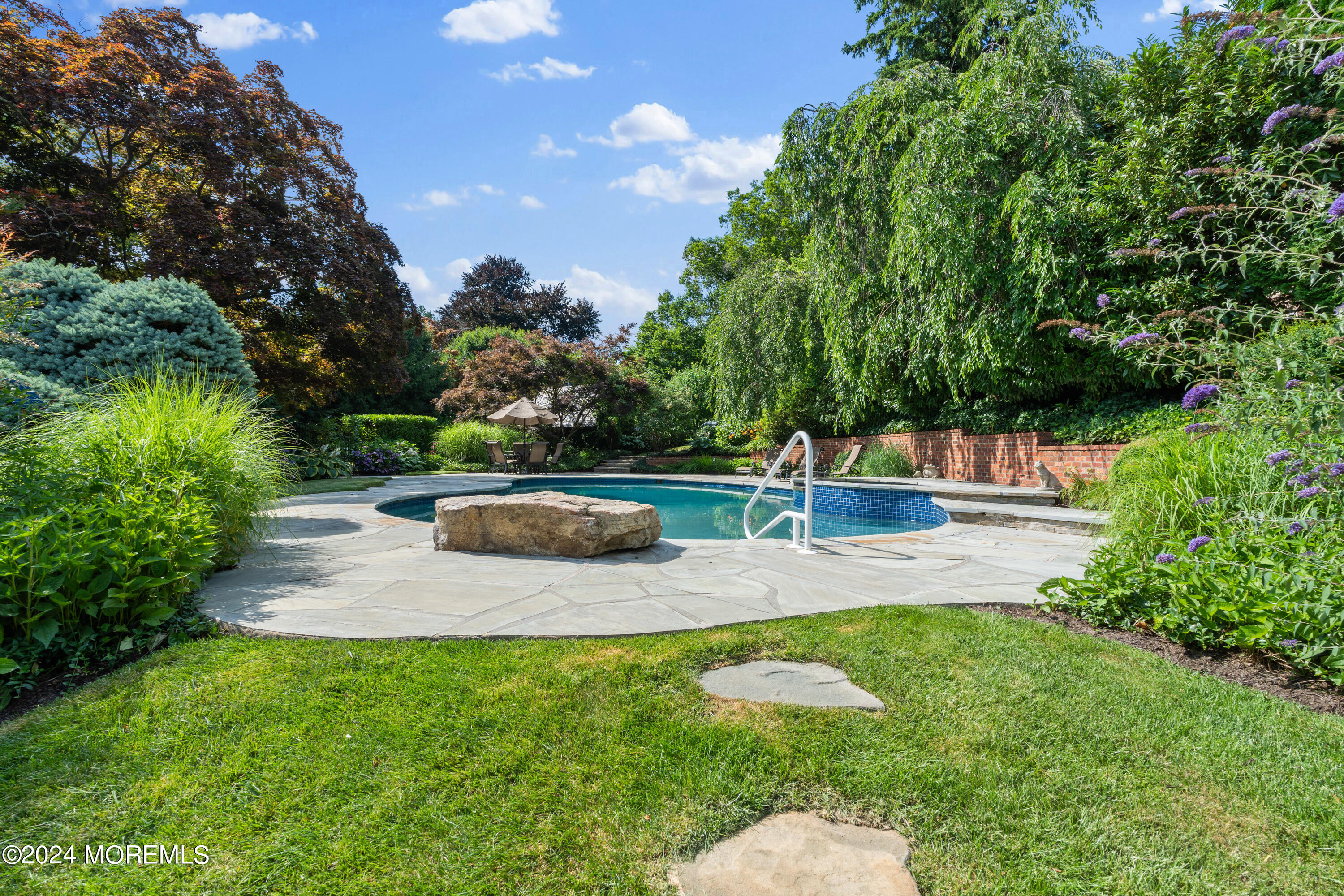 562 Navesink River Road, Red Bank, New Jersey image 45