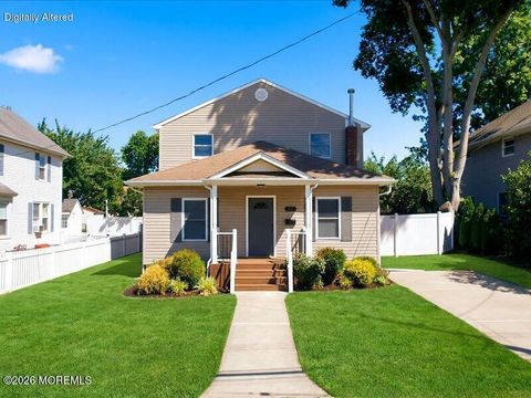 Homes For Rent - 22 Carpenter Street<br/> Monmouth County, Red Bank, NJ 07701
