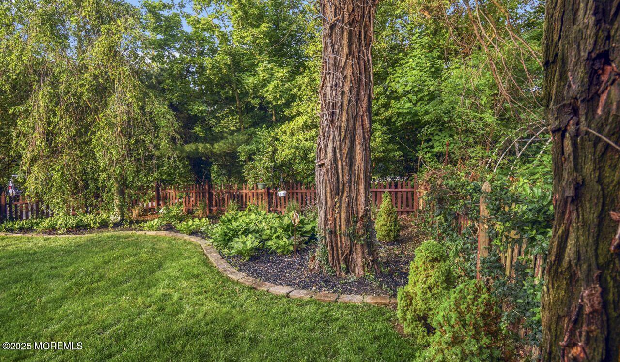 725 Province Line Road, Allentown, New Jersey image 37