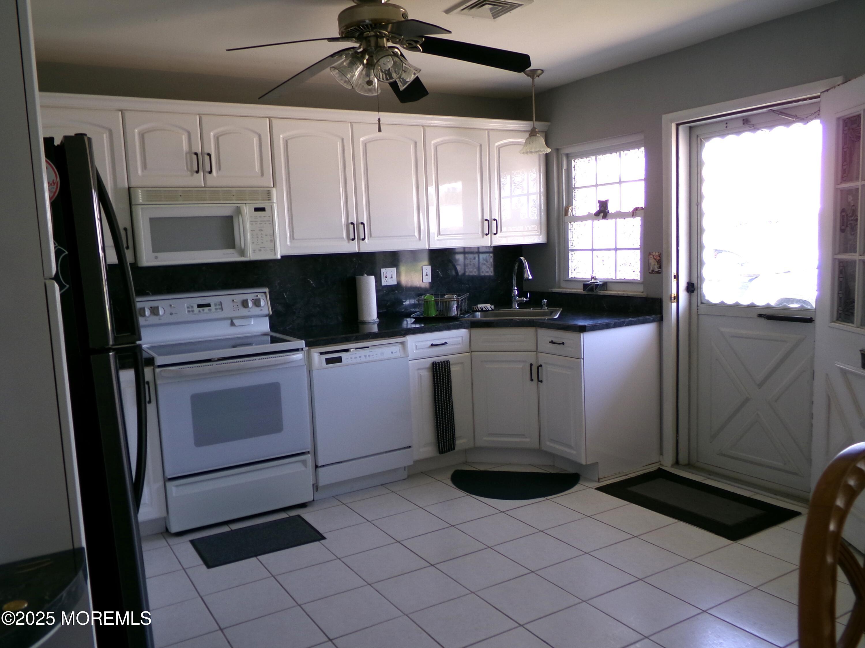 331A Canterbury Court, Lakewood, New Jersey image 19